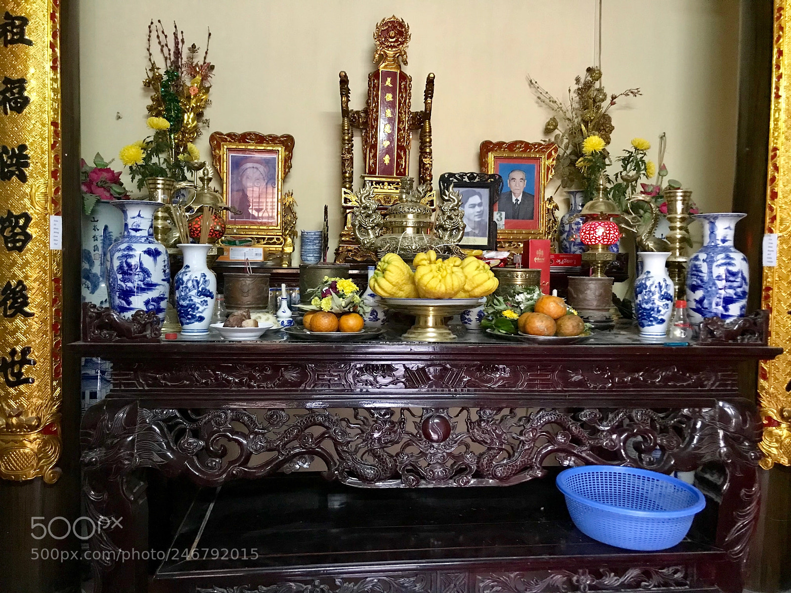 Apple iPhone 7 Plus sample photo. Family-altar thai binh ?? photography