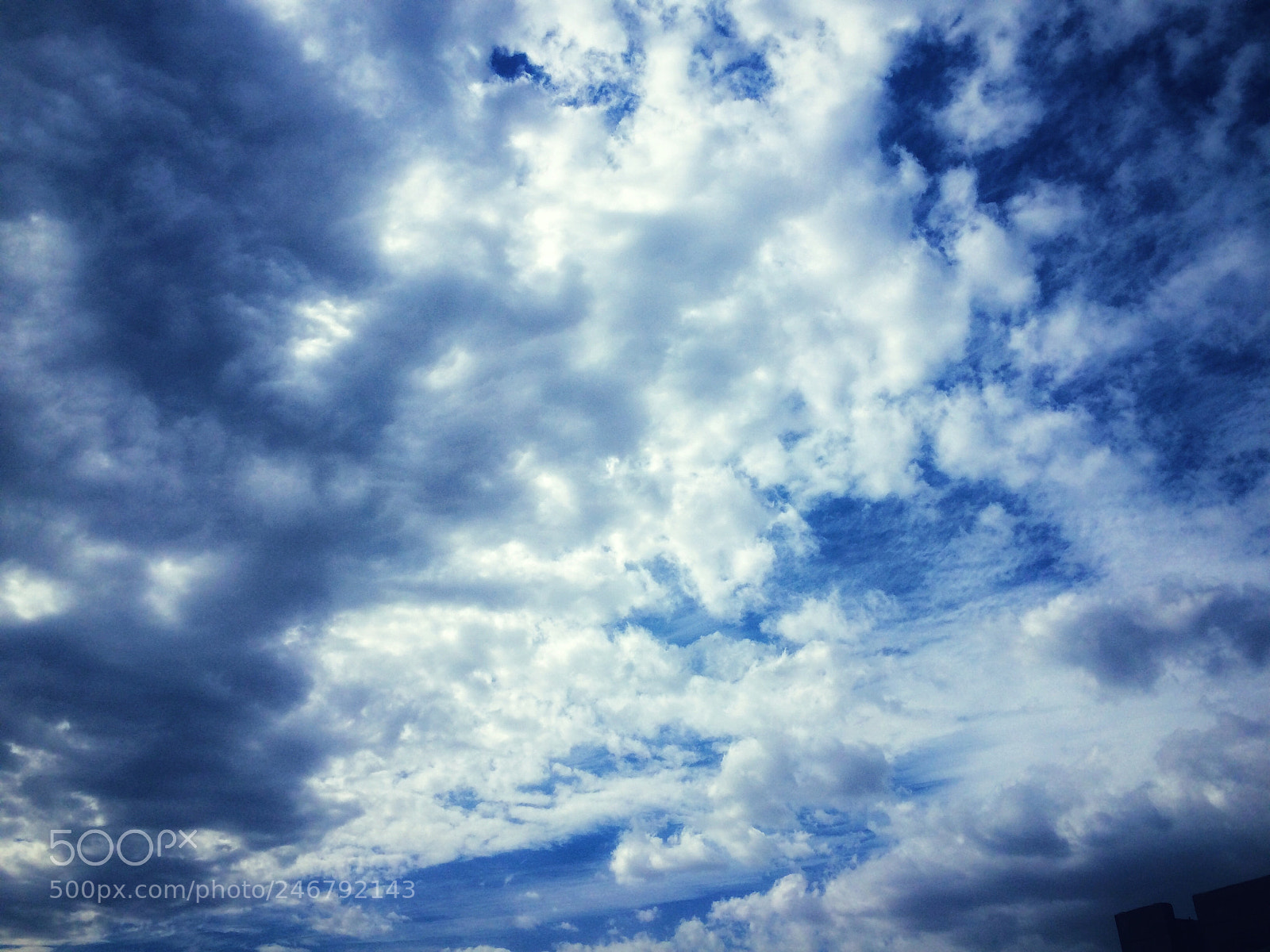 Apple iPhone 5s sample photo. Sanaa city sky photography