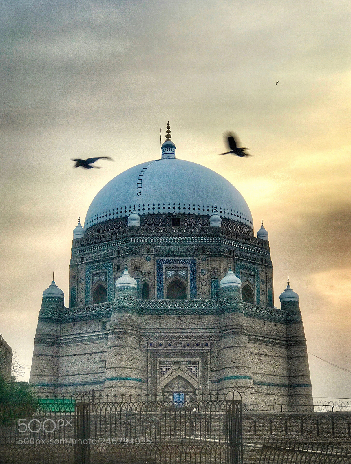 Apple iPhone 7 Plus sample photo. Pillar of the world photography