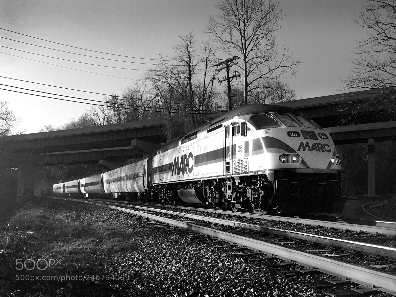 Apple iPhone sample photo. Marc maryland rail commuter photography