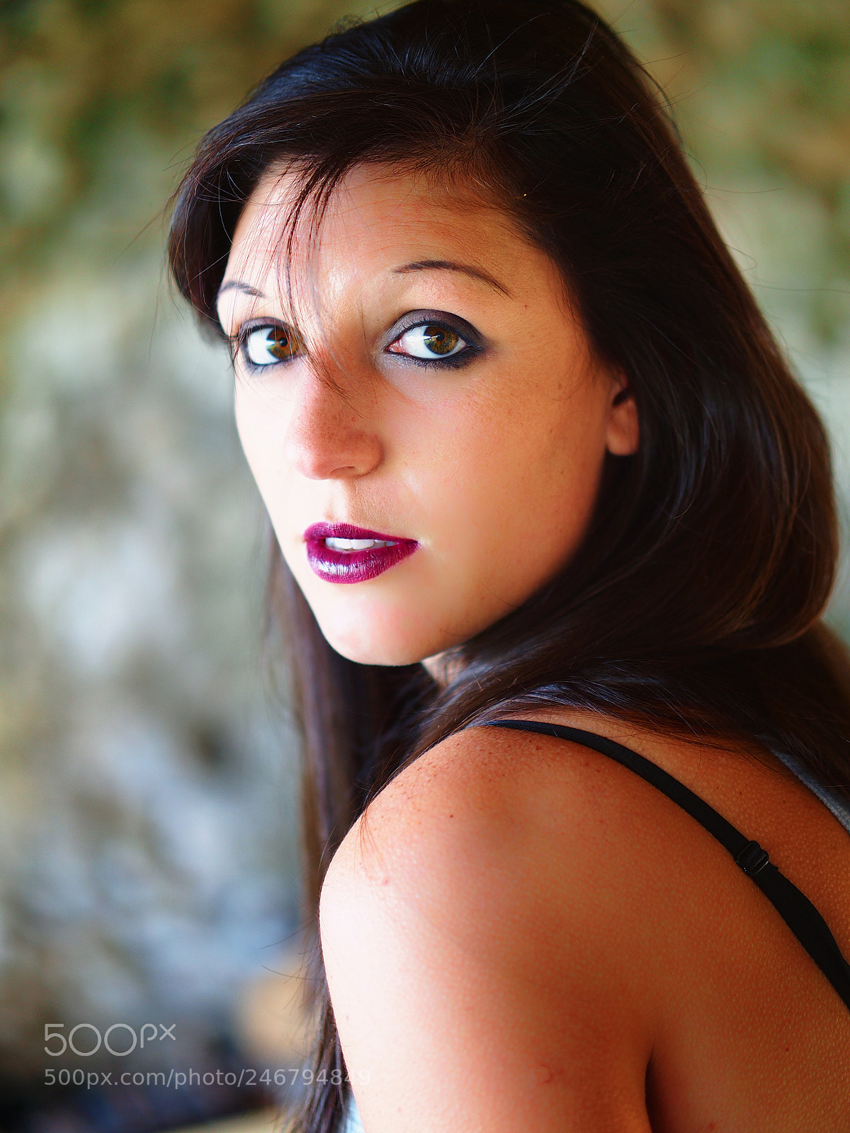 Olympus OM-D E-M5 sample photo. Elodie portrait leica nocticron photography