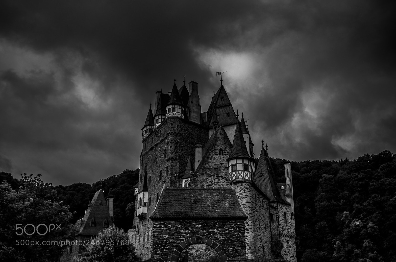 Pentax K-500 sample photo. Castle photography