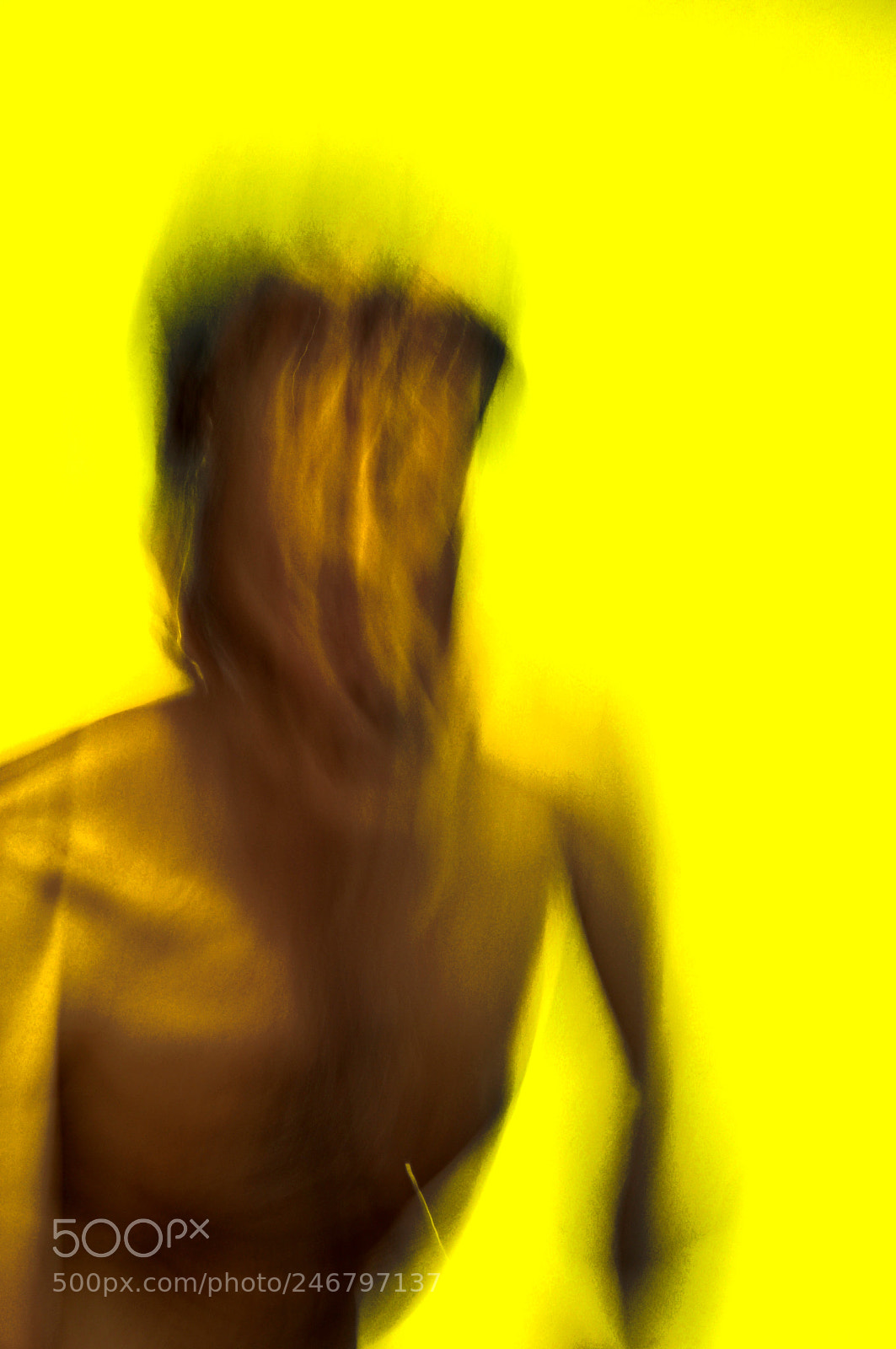 Nikon D90 sample photo. Visage flou jaune photography