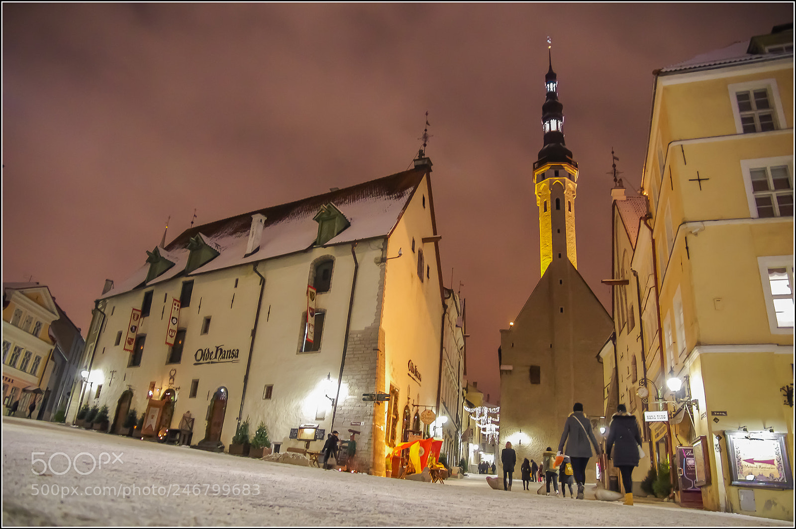 Pentax K-5 sample photo. The tallinn town hall photography