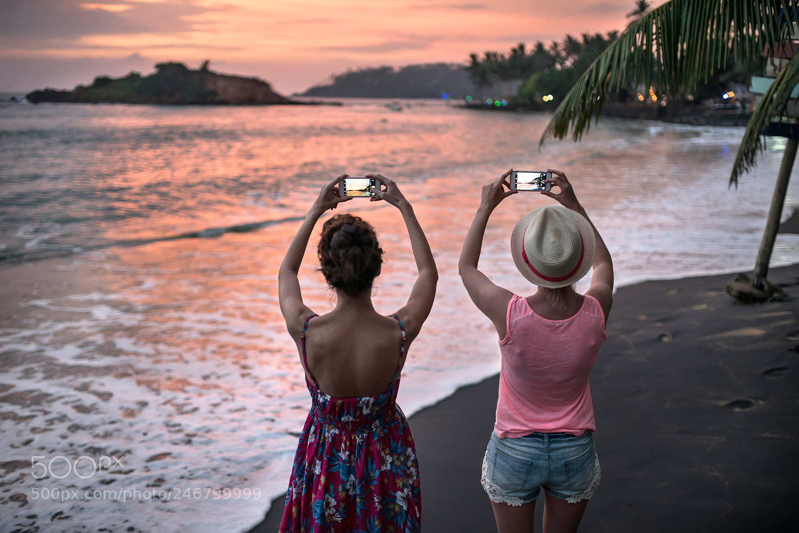 Sony a7R II sample photo. Girls photographing sunset on photography
