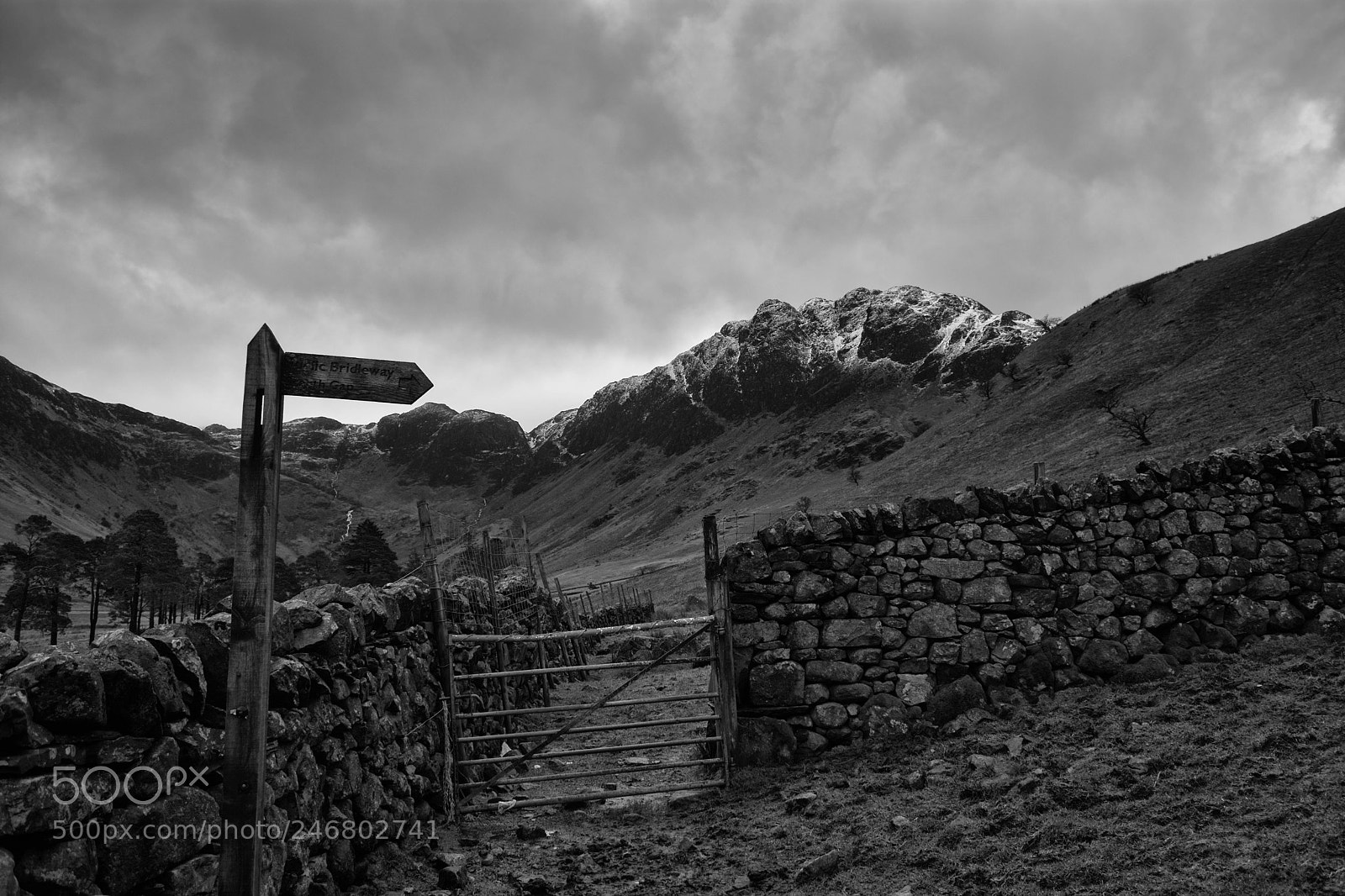 Nikon D7200 sample photo. Haystacks photography