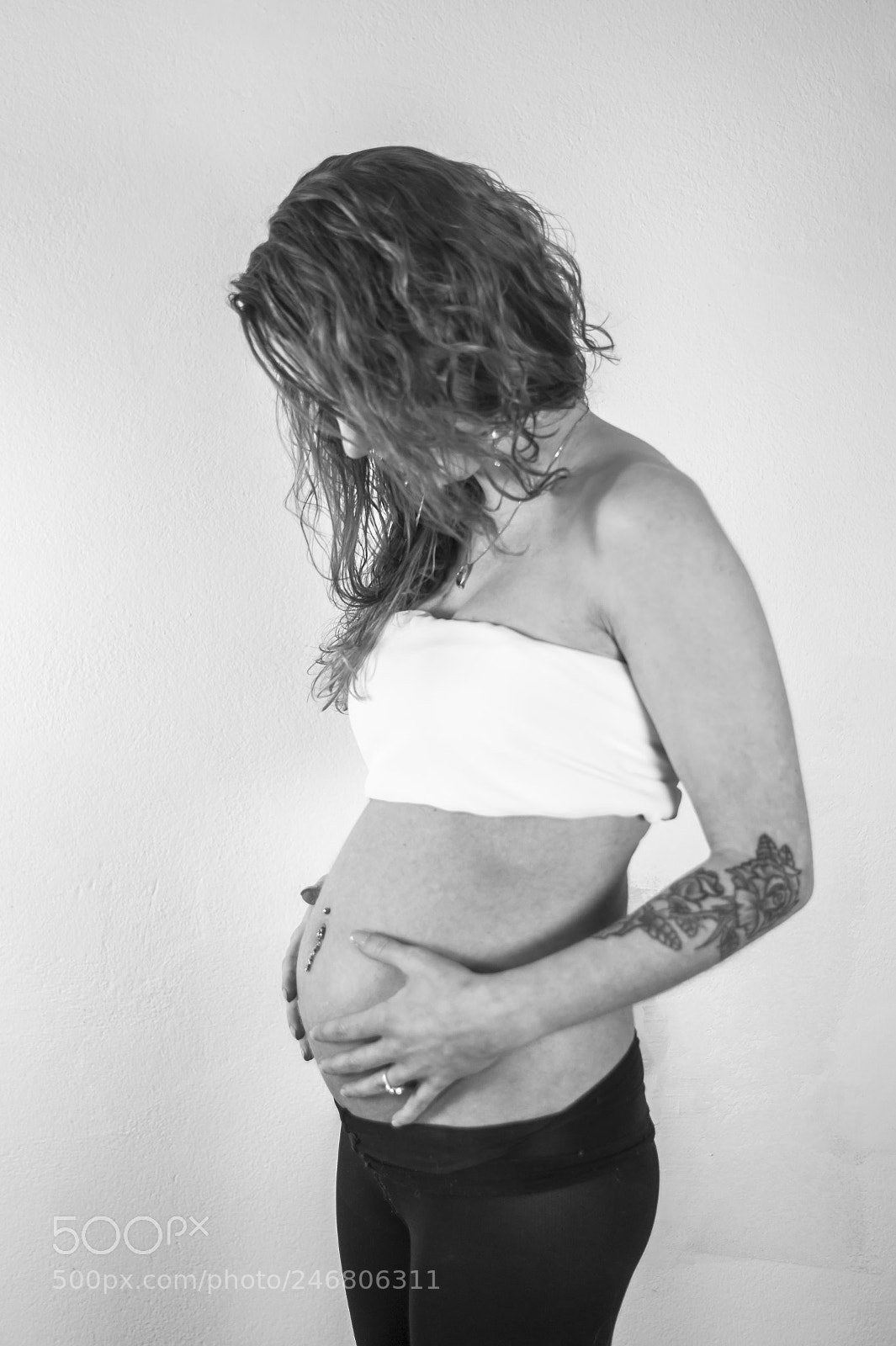 Sony SLT-A58 sample photo. Pregnant lea photography