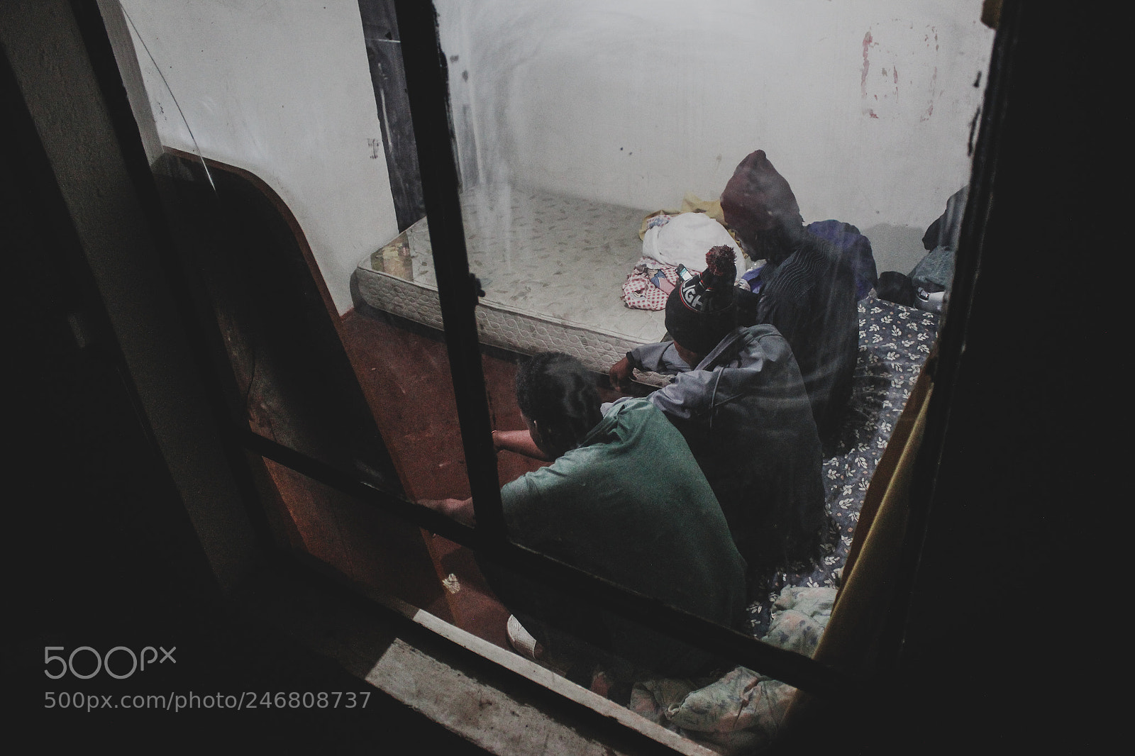 Canon EOS 600D (Rebel EOS T3i / EOS Kiss X5) sample photo. Inmigrantes photography