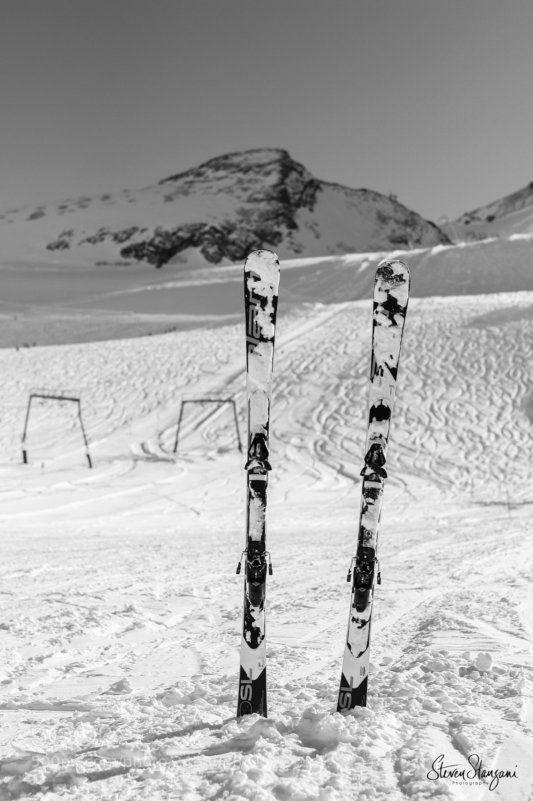 Canon EOS 77D (EOS 9000D / EOS 770D) sample photo. Ski photography
