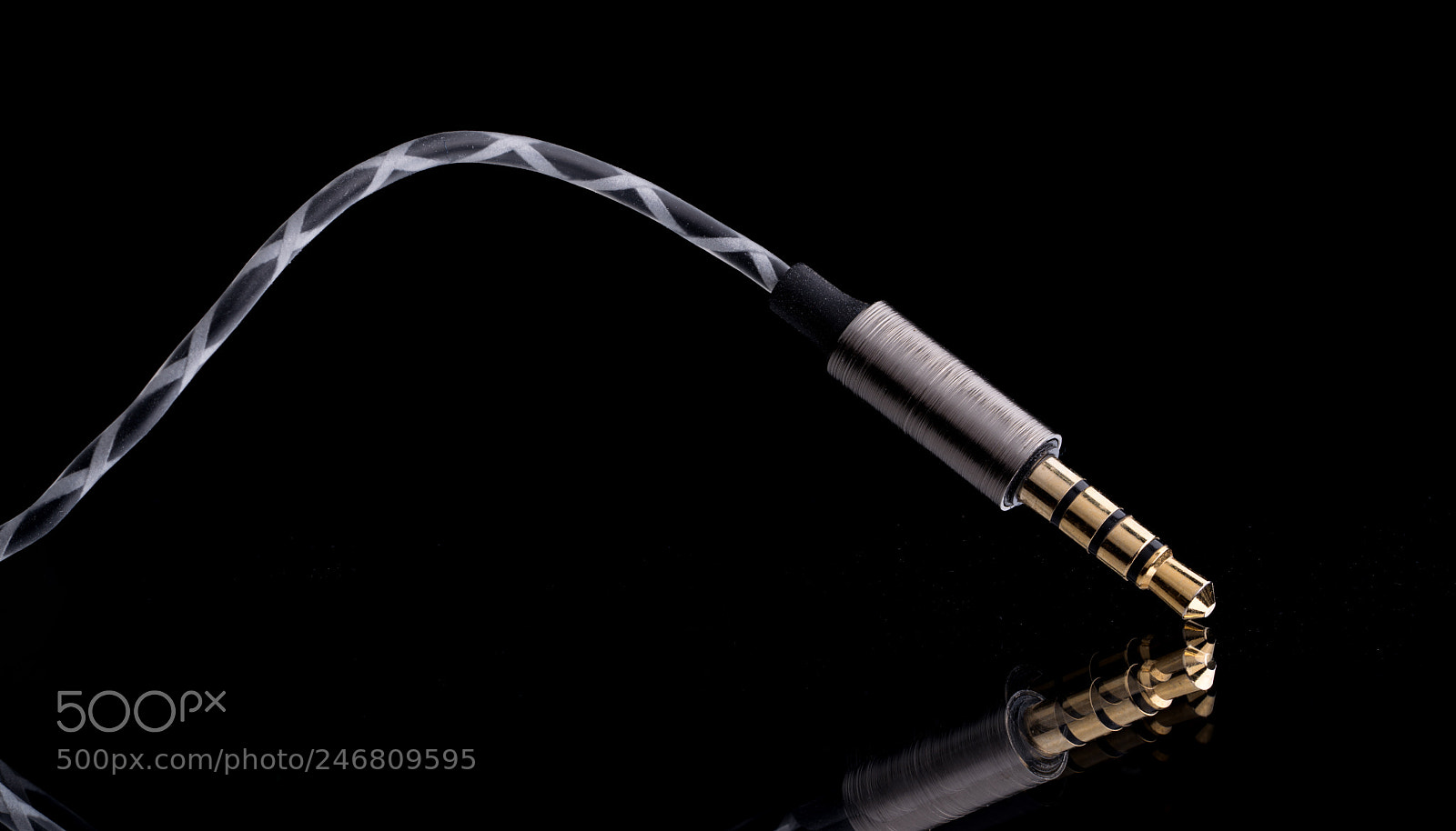 Sony a7R II sample photo. 1 of 1 custom earpiece photography