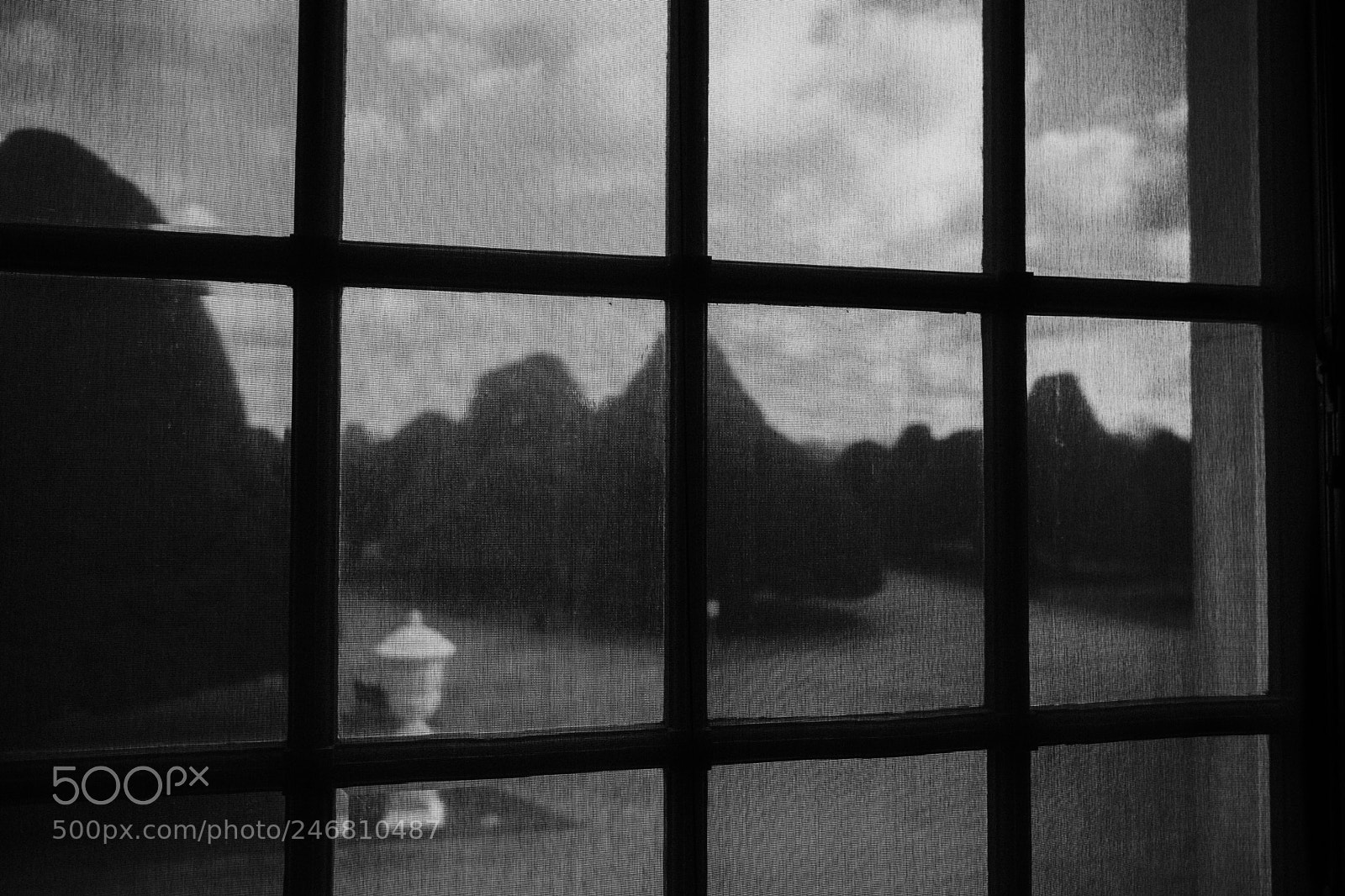 Fujifilm X-T2 sample photo. Window photography
