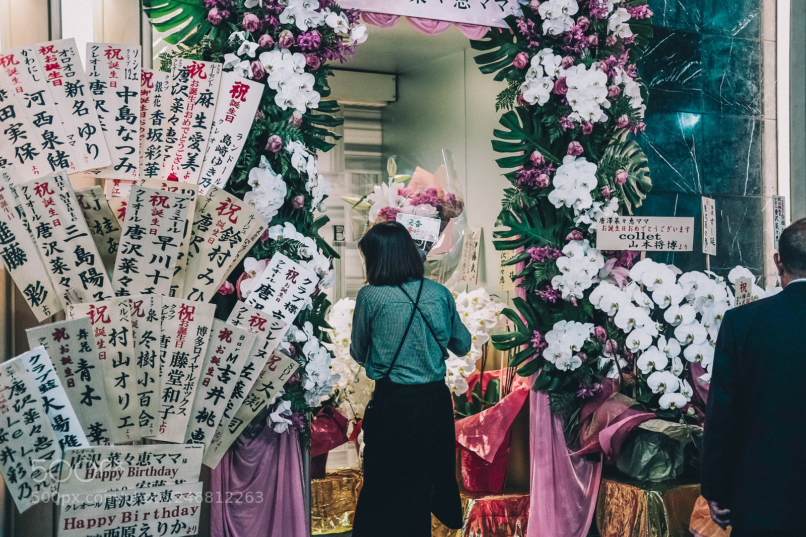 Fujifilm X-T2 sample photo. Flower shop in ginza photography