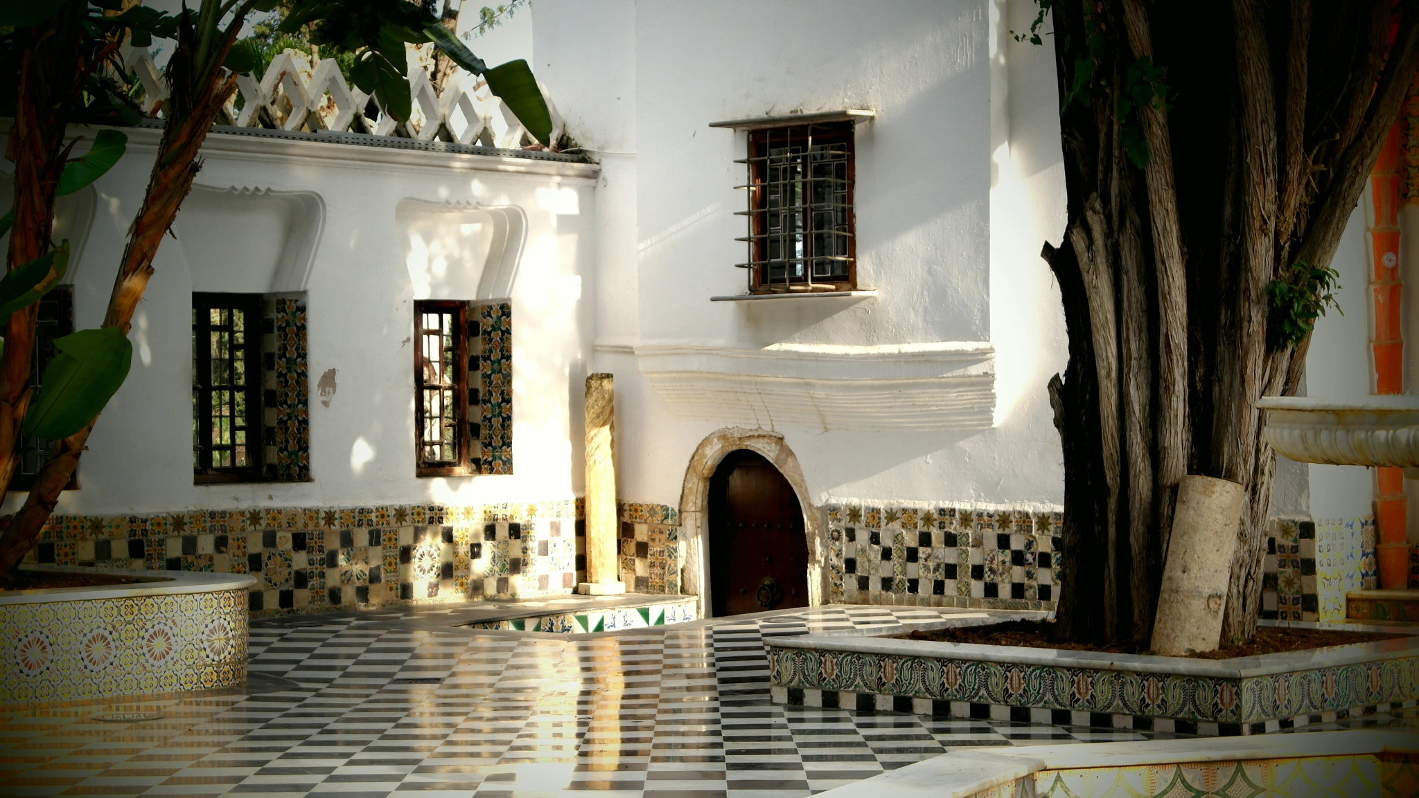 Samsung NX1000 sample photo. Bardo photography