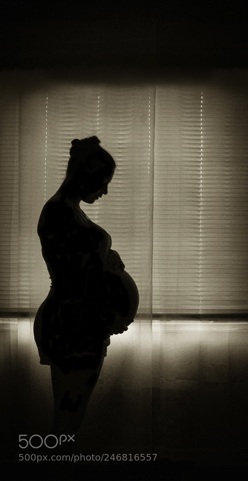 Canon EOS 1200D (EOS Rebel T5 / EOS Kiss X70 / EOS Hi) sample photo. Maternal goddess photography