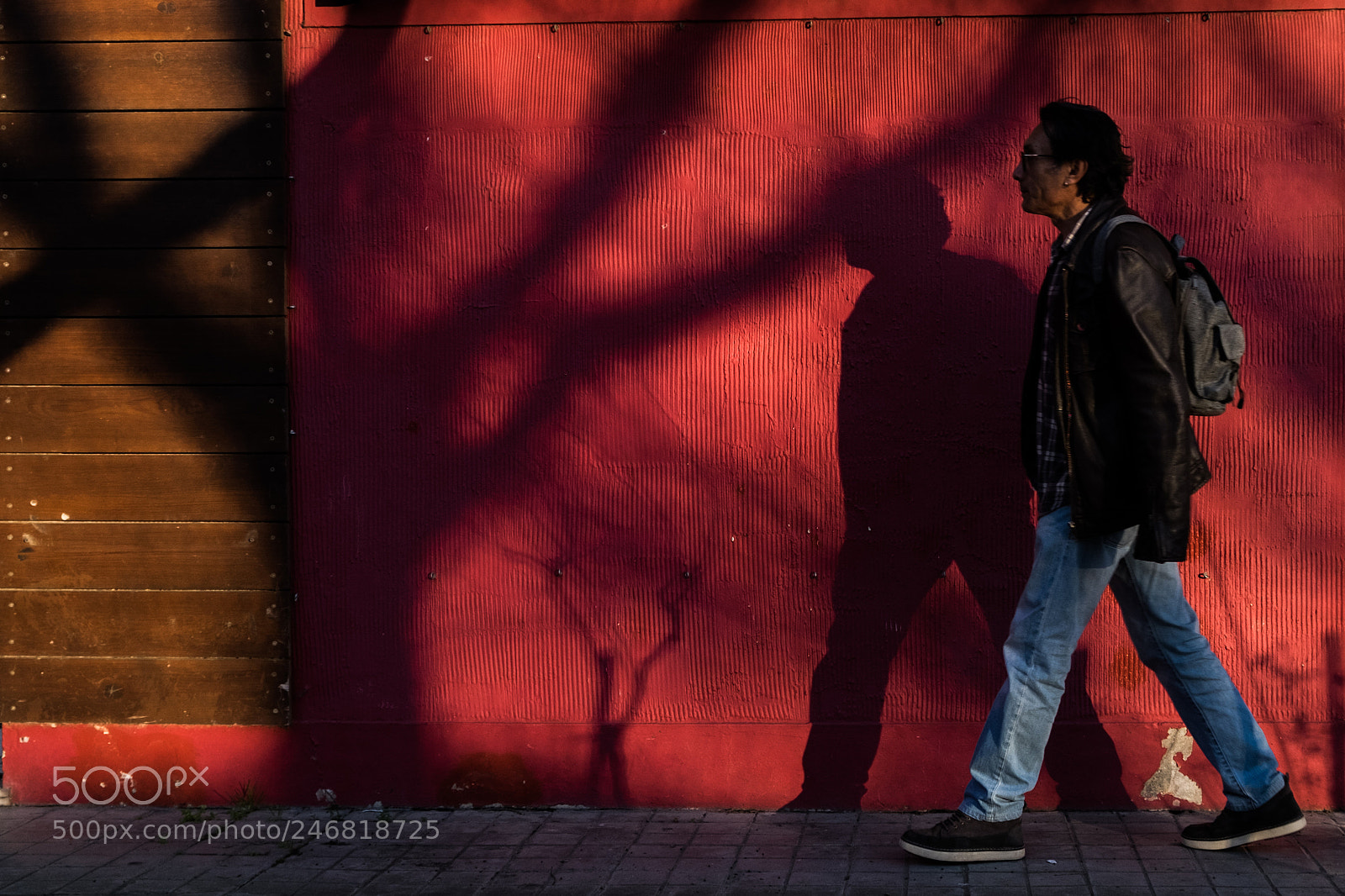Fujifilm X-T1 sample photo. Man in red photography