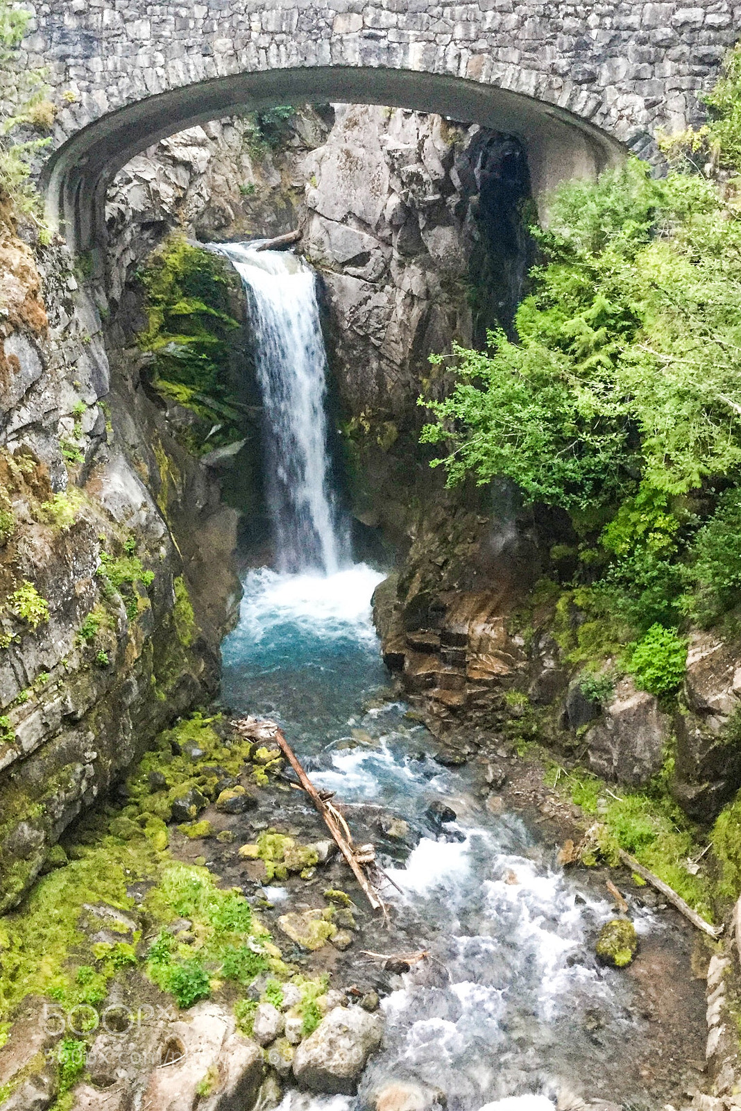 Apple iPod touch sample photo. Water under the bridge photography
