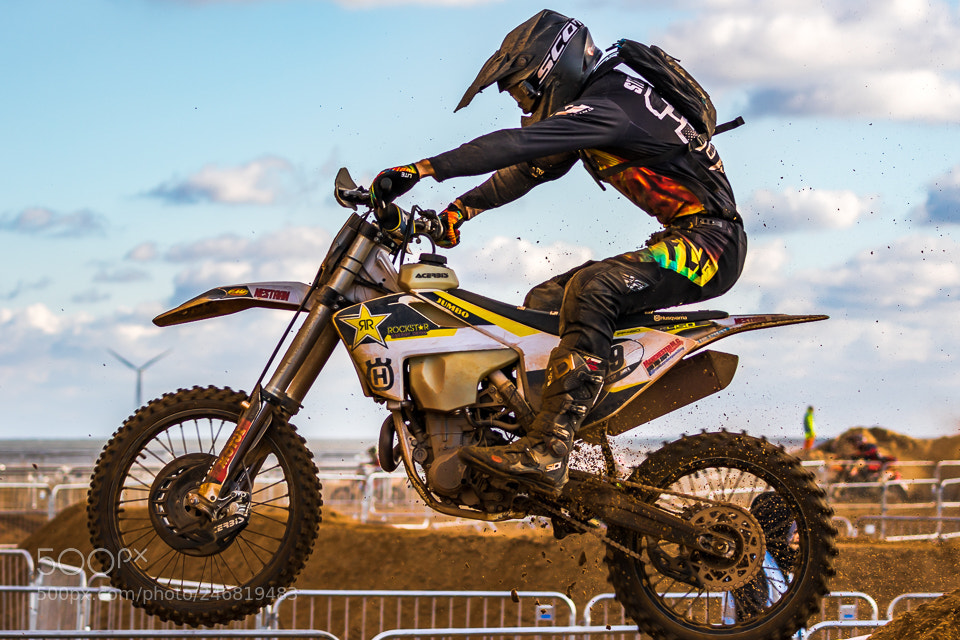 Canon EOS 7D Mark II sample photo. Motocross photography