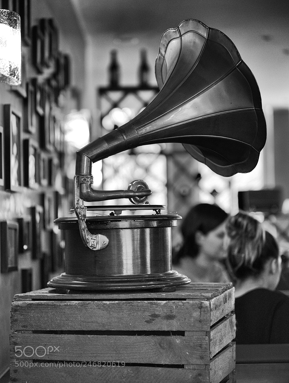 Hasselblad X1D-50c sample photo. The olde cafe photography