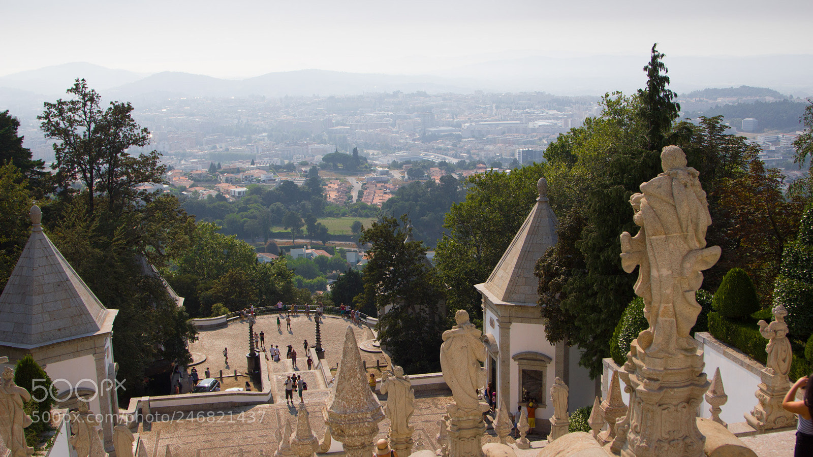 Canon EOS 550D (EOS Rebel T2i / EOS Kiss X4) sample photo. Braga () photography