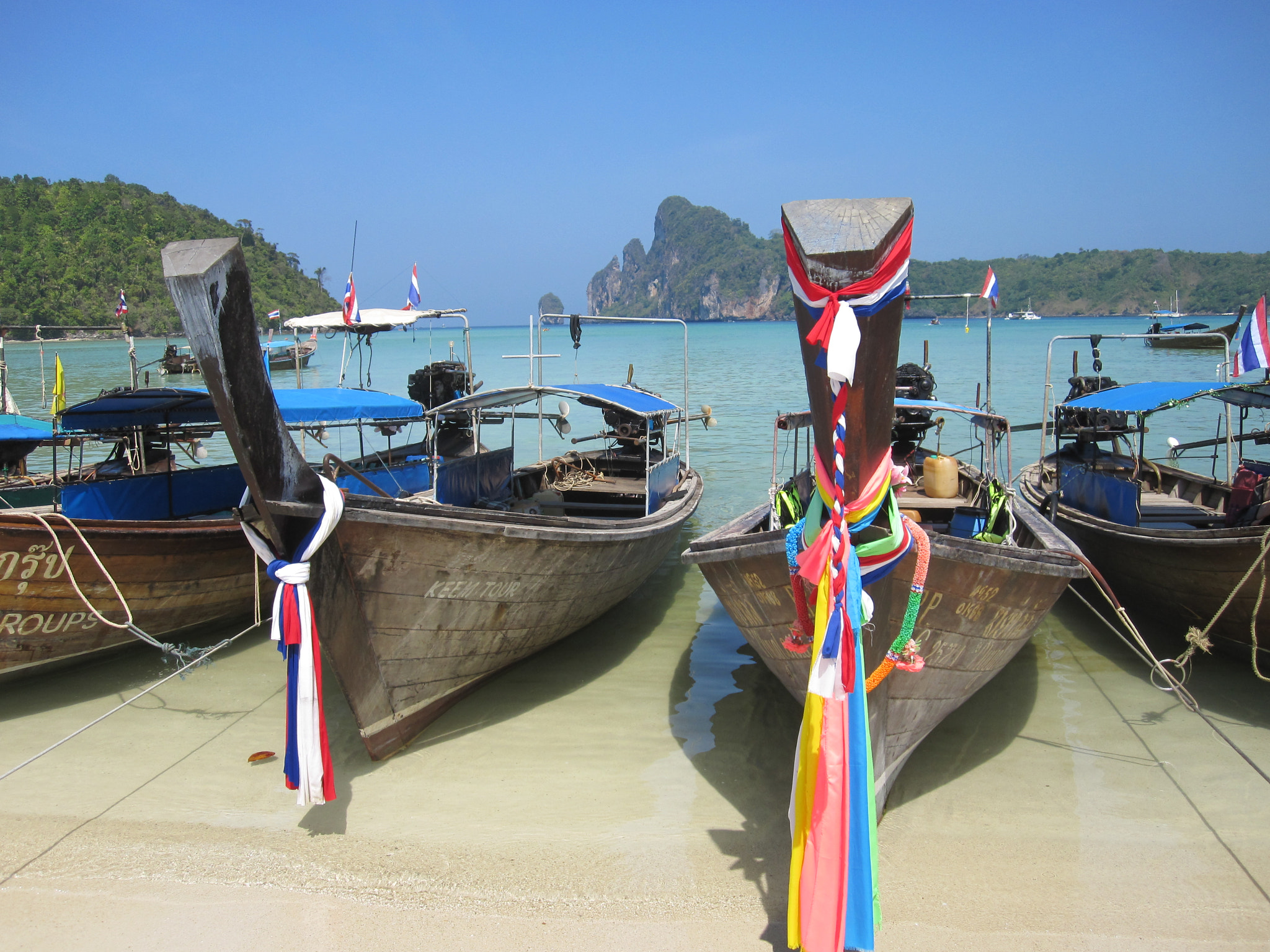 Canon PowerShot SD780 IS (Digital IXUS 100 IS / IXY Digital 210 IS) sample photo. Koh phi phi photography