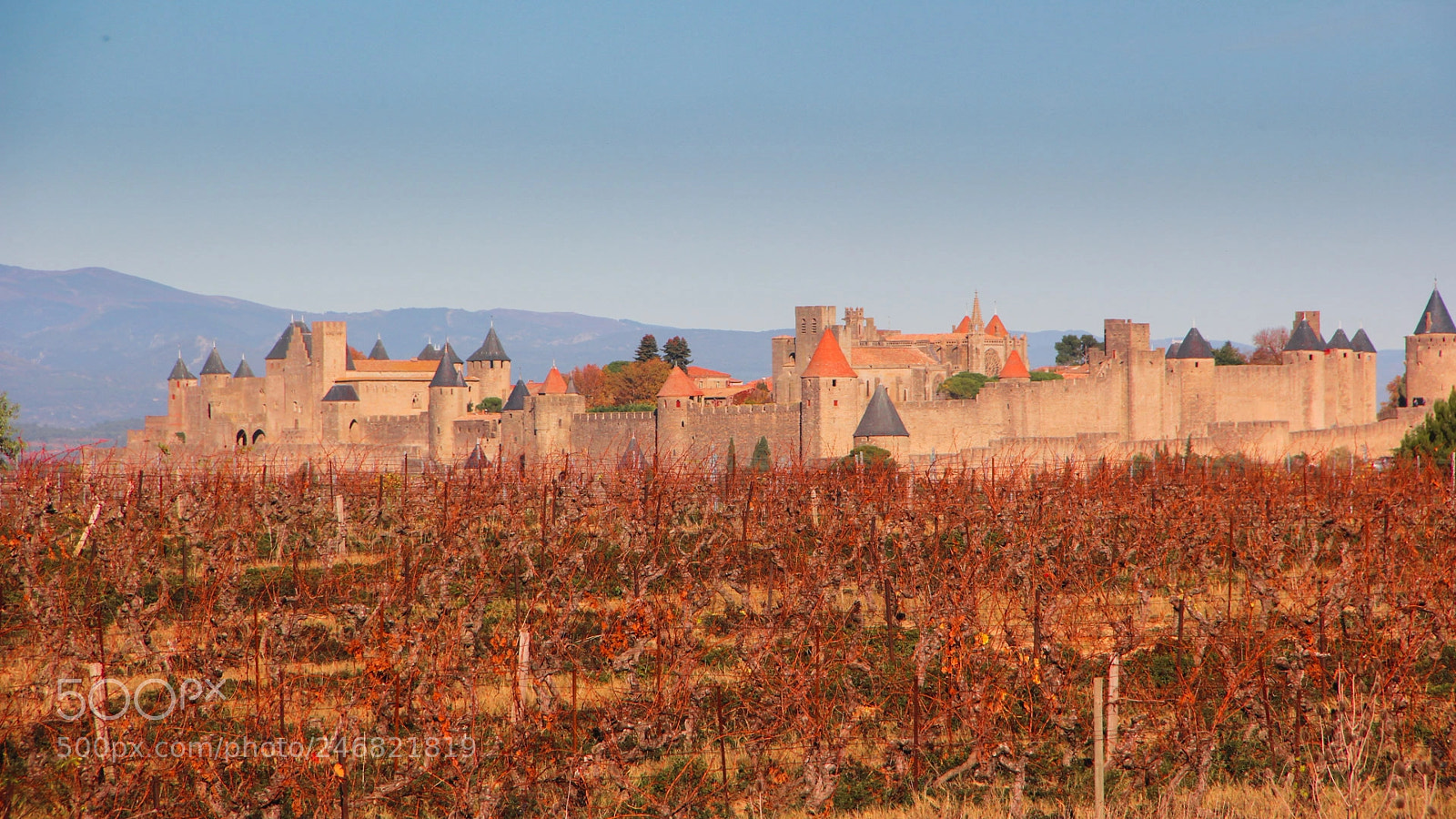 Canon EOS 550D (EOS Rebel T2i / EOS Kiss X4) sample photo. Carcassonne () photography