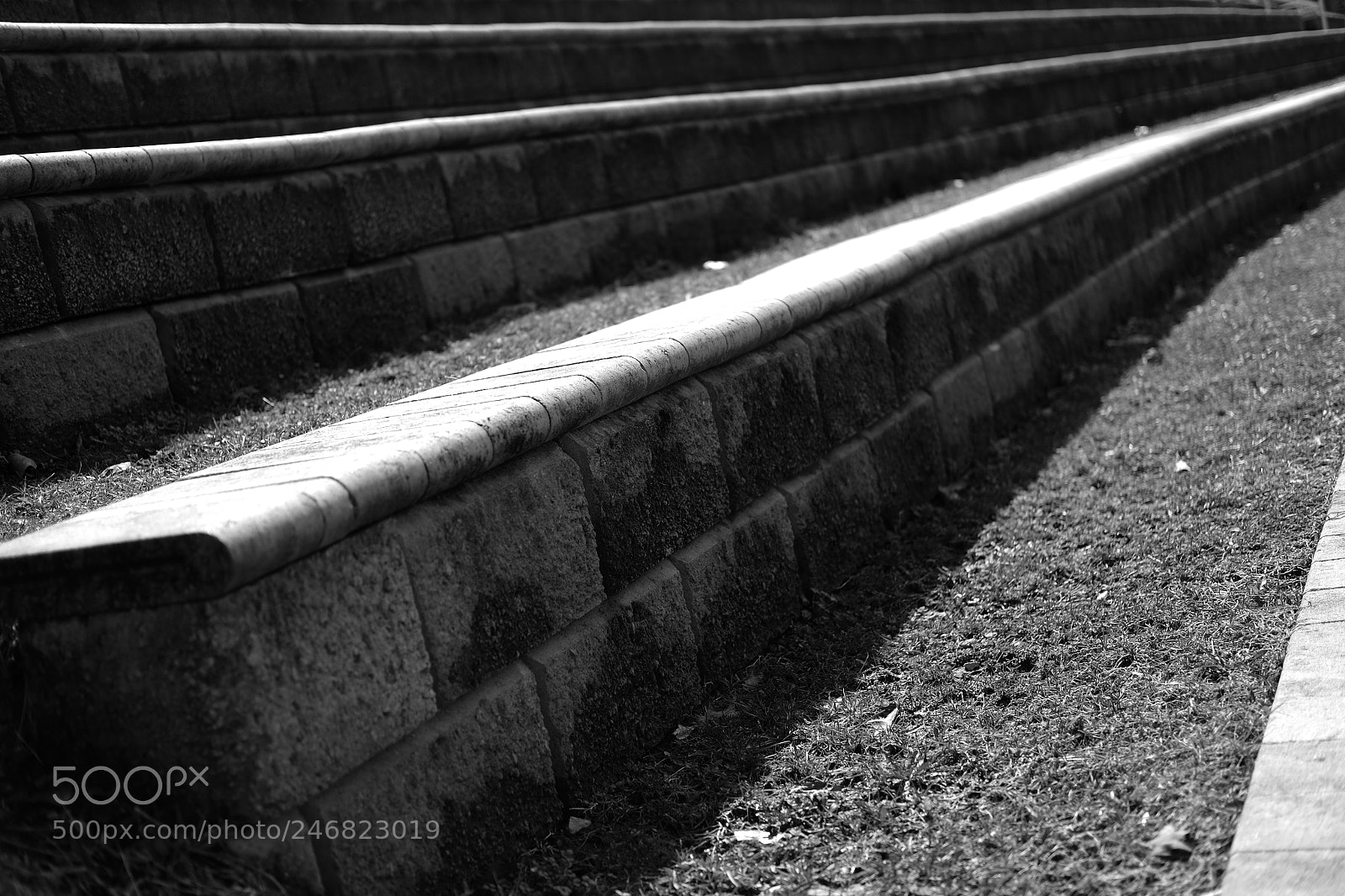 Fujifilm X-E2S sample photo. Vanishing point photography