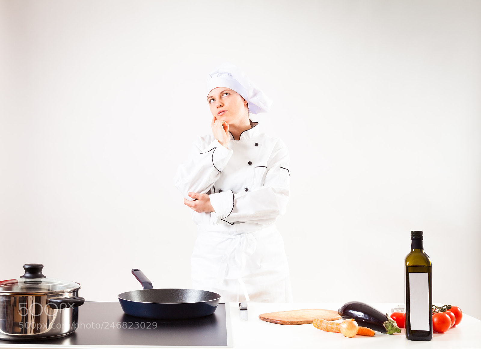 Canon EOS 5D Mark II sample photo. Chef cooking in her photography