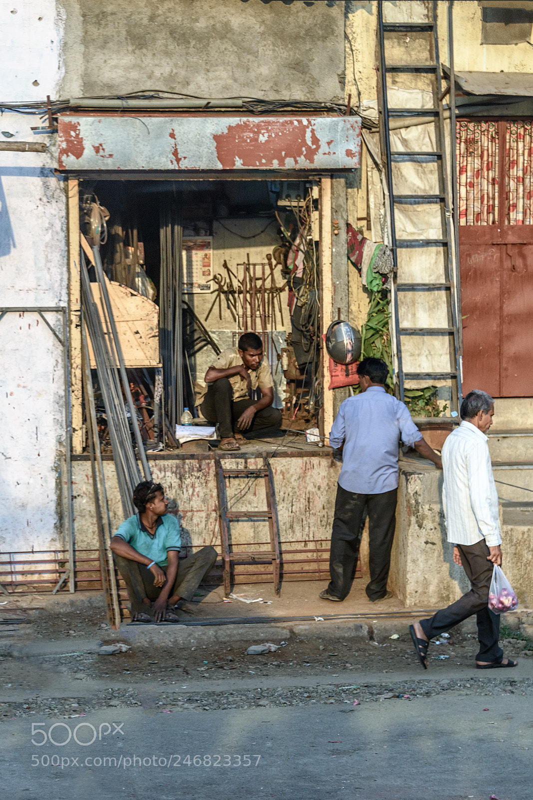 Nikon D850 sample photo. Mumbai street scene photography
