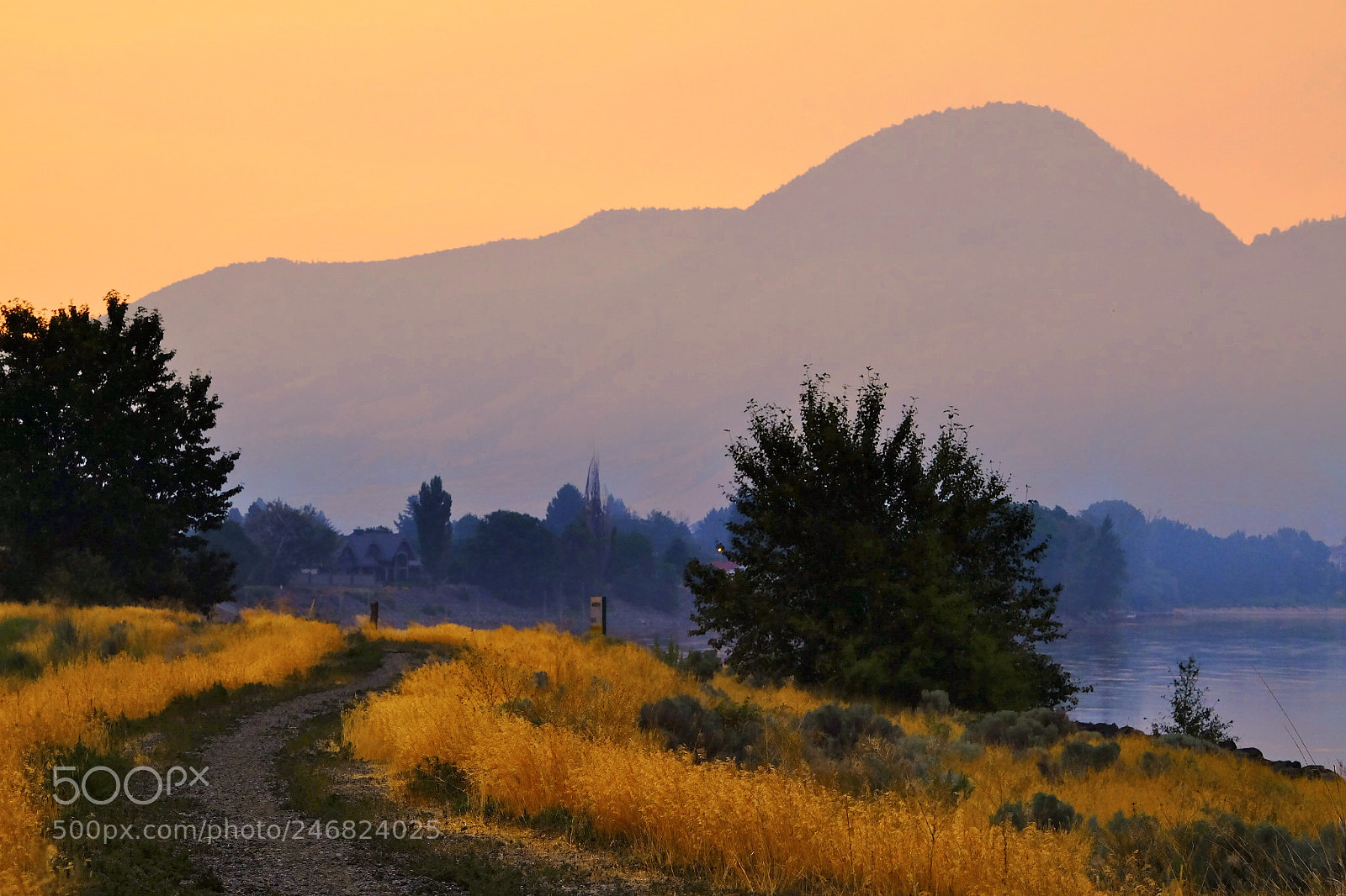 Fujifilm X-T1 sample photo. Riverside trail photography