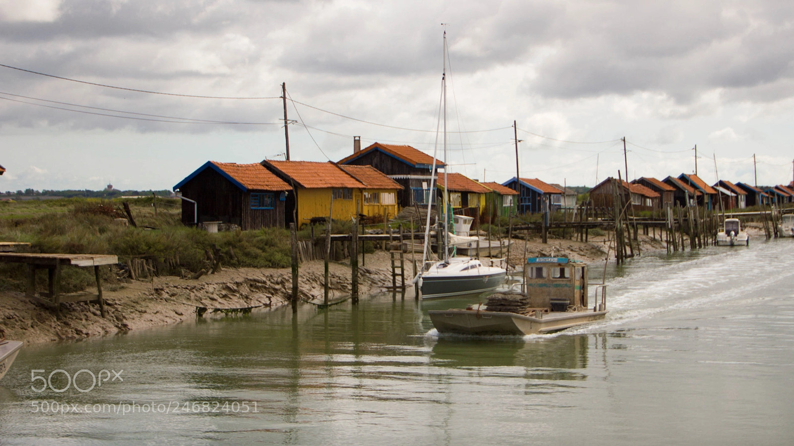 Canon EOS 550D (EOS Rebel T2i / EOS Kiss X4) sample photo. La tremblade () photography