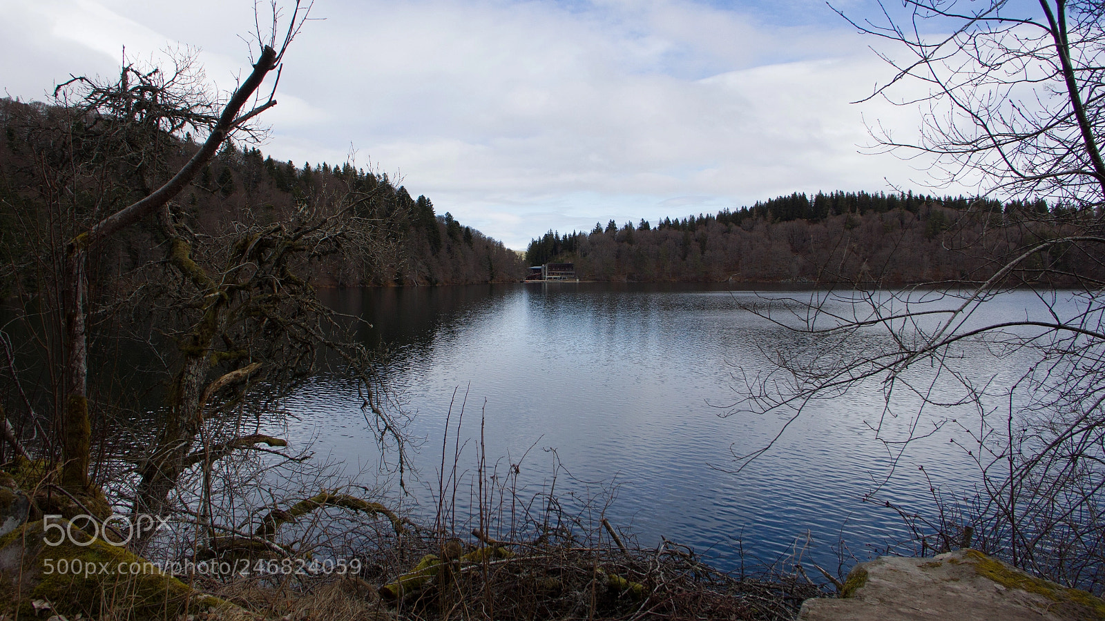Canon EOS 550D (EOS Rebel T2i / EOS Kiss X4) sample photo. Lac pavin () photography