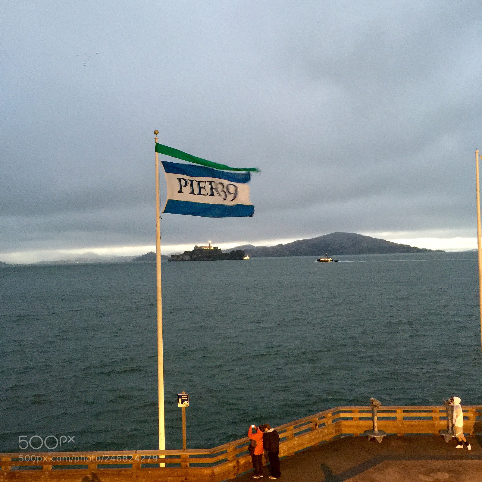 Apple iPhone 6 Plus sample photo. Pier  photography