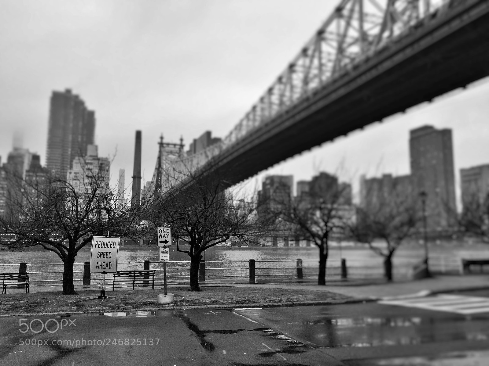 Apple iPhone 5s sample photo. One way - n.y.c photography