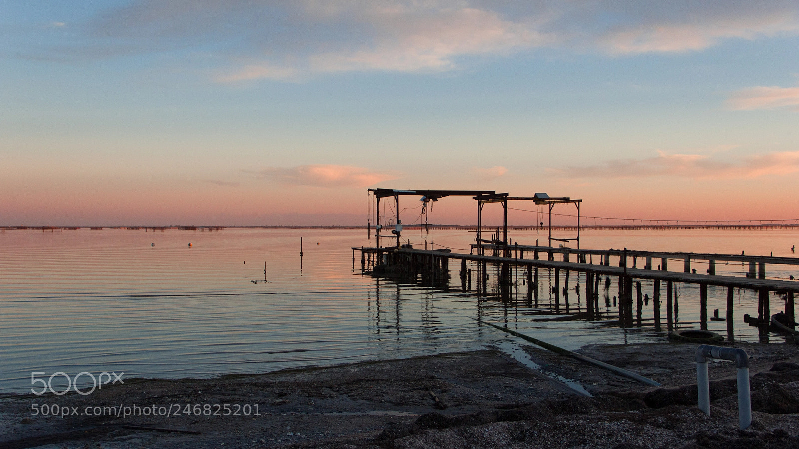 Canon EOS 550D (EOS Rebel T2i / EOS Kiss X4) sample photo. Marseillan () photography