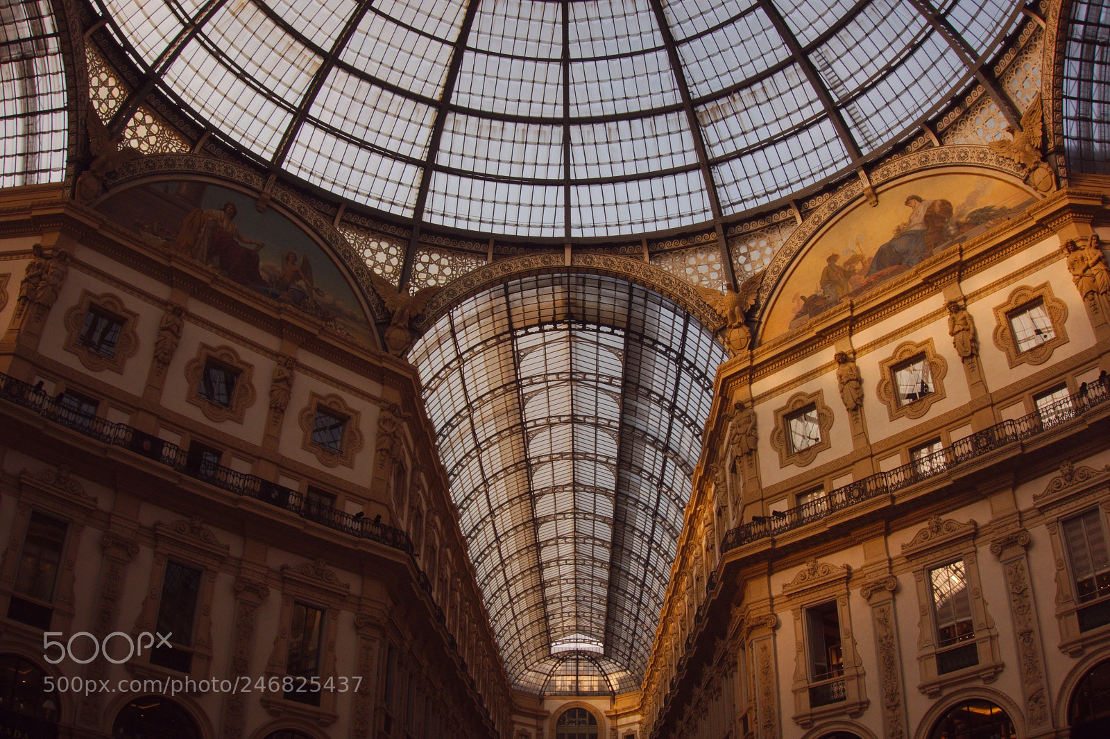 Sony Cyber-shot DSC-RX100 sample photo. Italy milano 5 gallerio photography