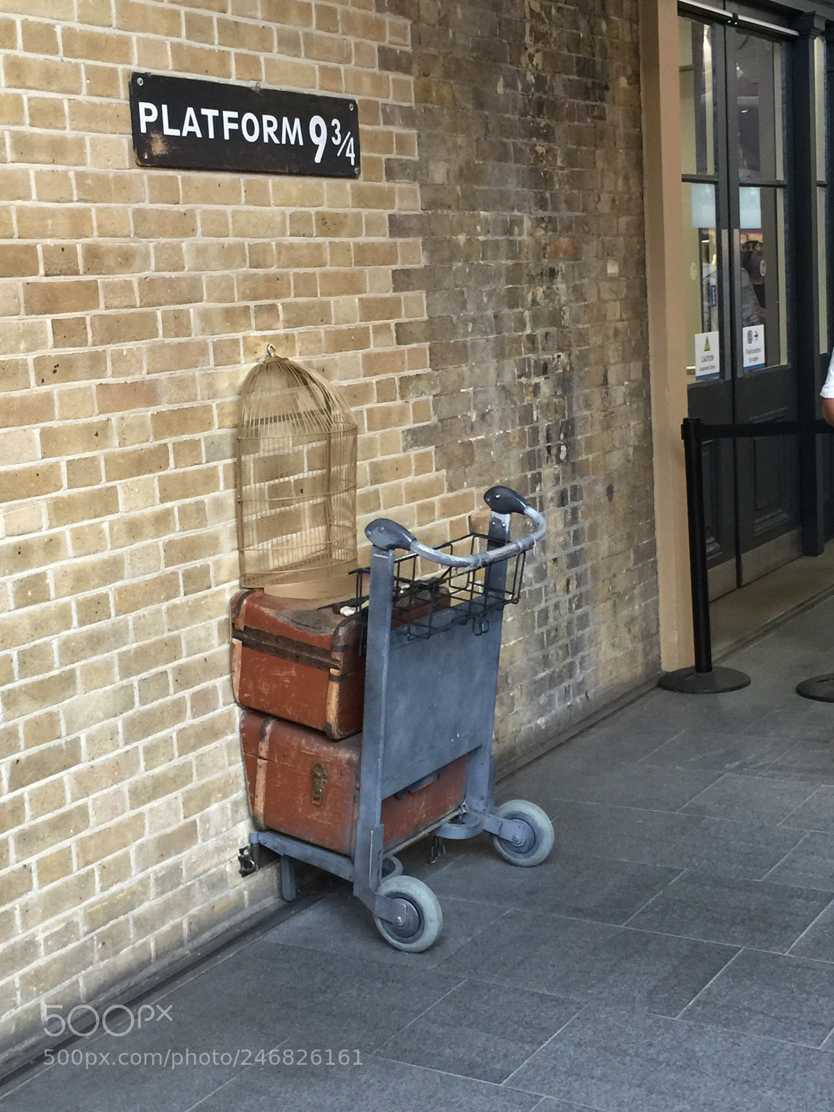Apple iPhone 6 Plus sample photo. Harry potter, platform 9/4 photography