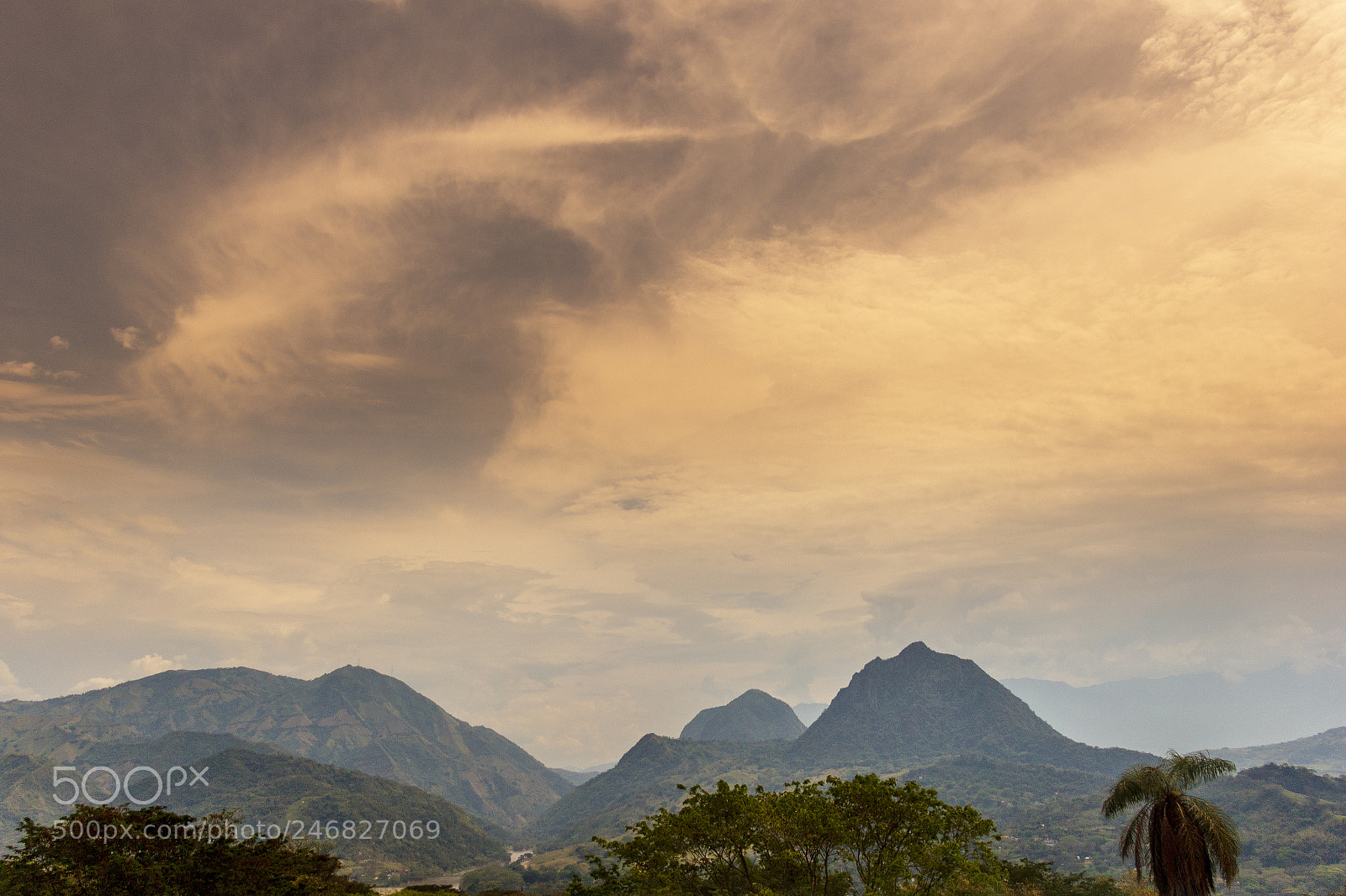 Canon EOS 60D sample photo. Mountains photography