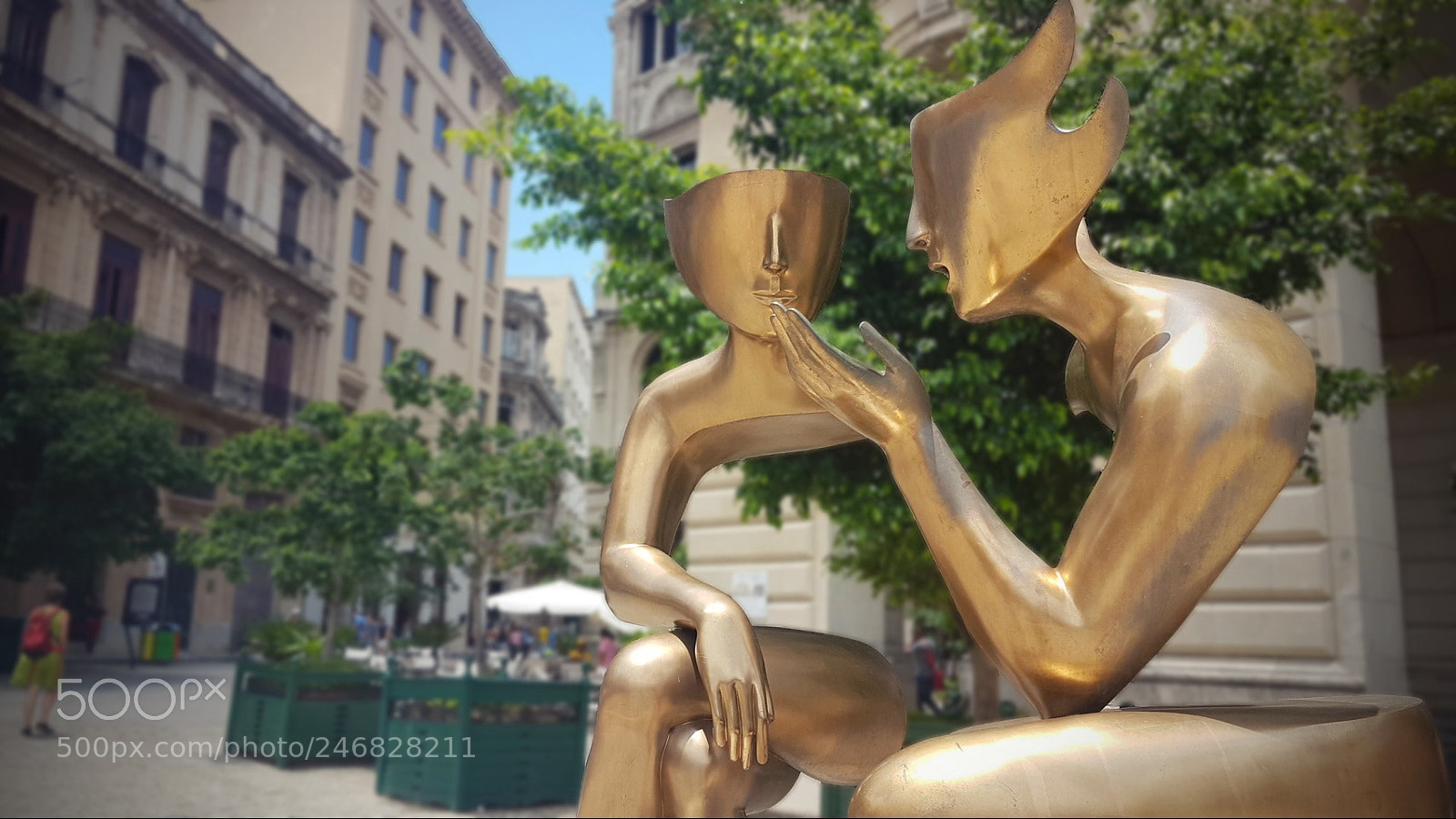 Samsung Galaxy S7 sample photo. Sculpture la conversacion in photography