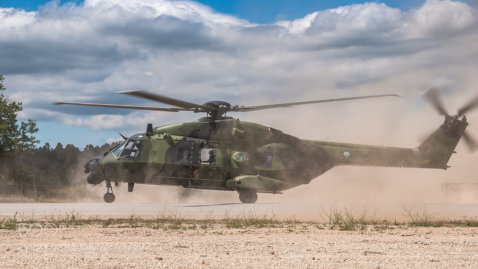 Nikon D60 sample photo. Finnish nh-90 photography