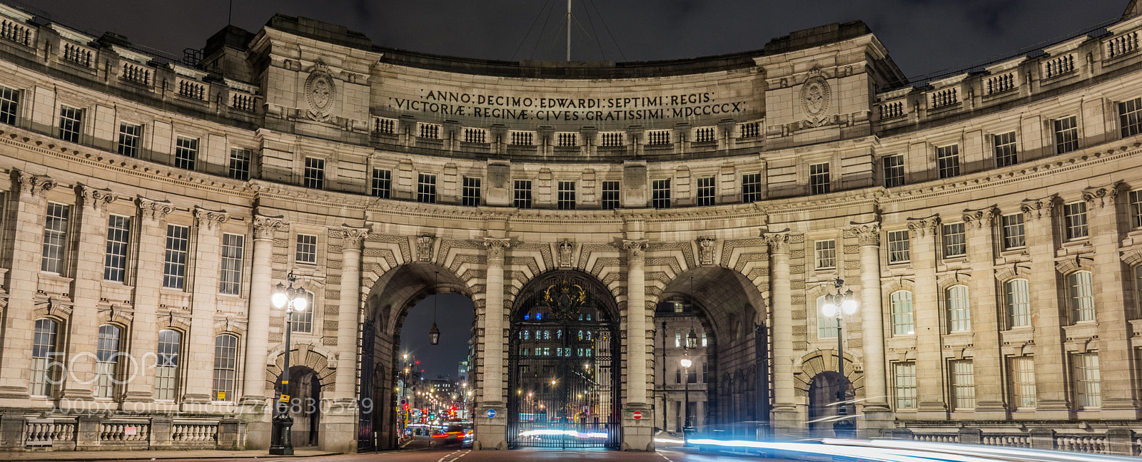 Nikon D5200 sample photo. Admiralty arch photography