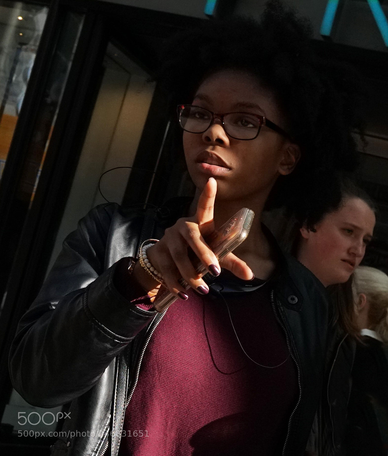 Sony a6500 sample photo. Woman on washington st photography