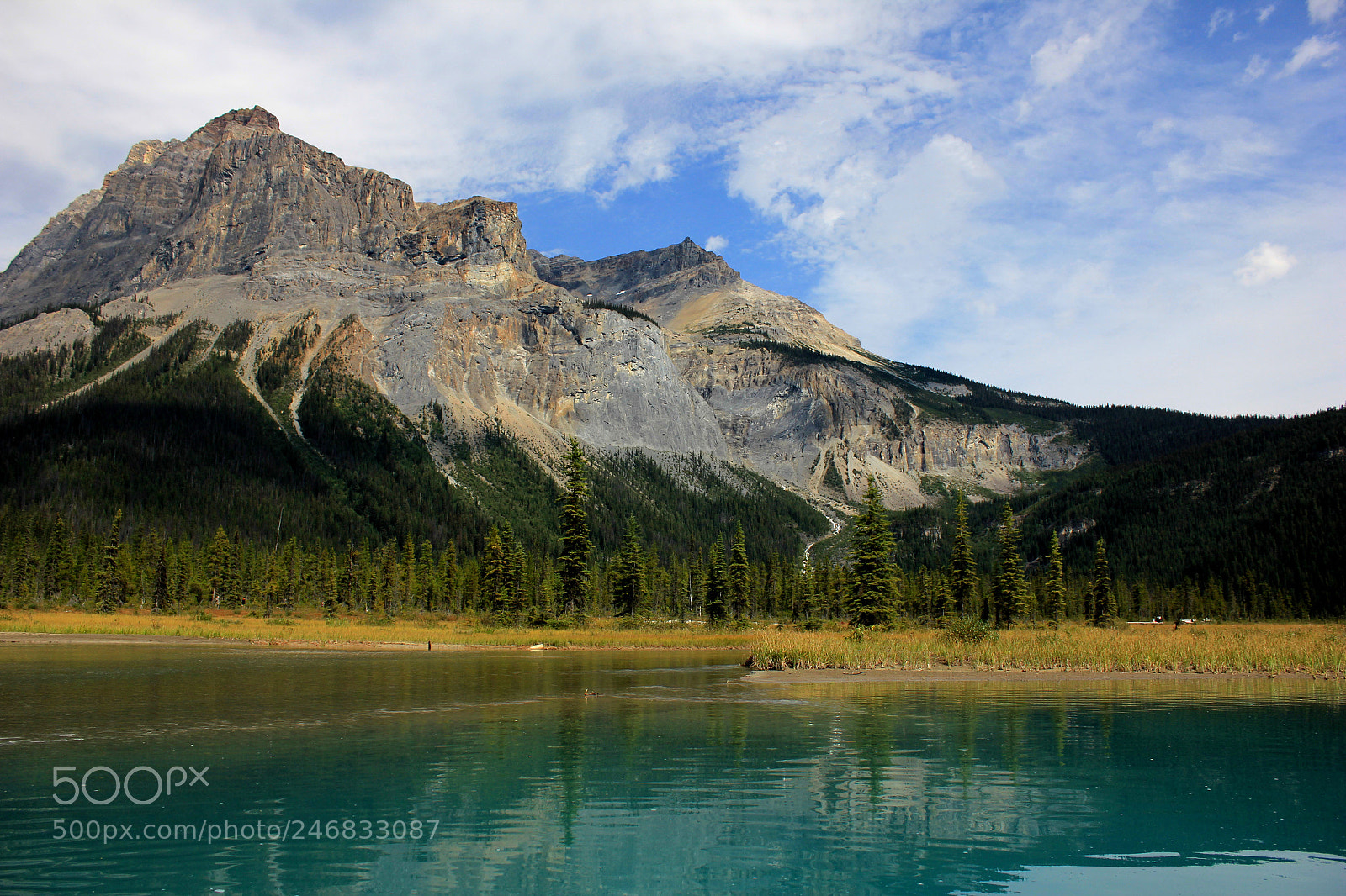 Canon EOS 550D (EOS Rebel T2i / EOS Kiss X4) sample photo. Emerald lake photography