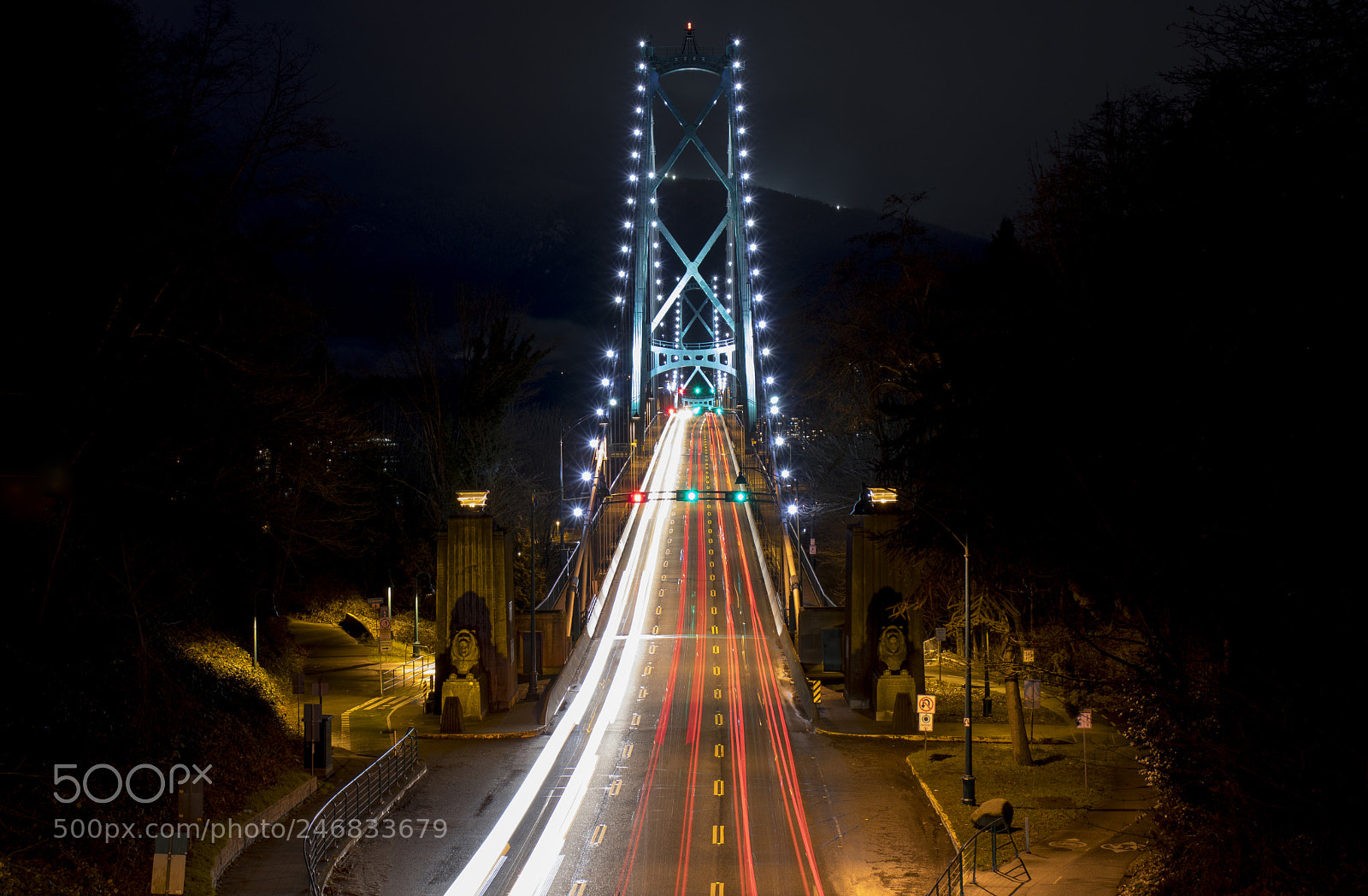 Canon EOS 800D (EOS Rebel T7i / EOS Kiss X9i) sample photo. Lions gate bridge photography
