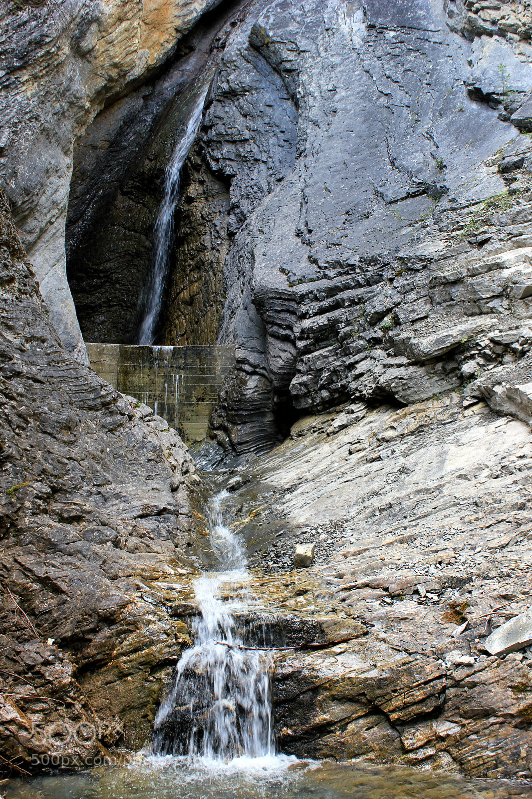 Canon EOS 550D (EOS Rebel T2i / EOS Kiss X4) sample photo. Waterfall photography