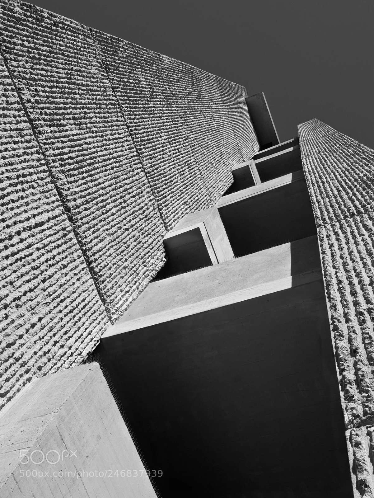 Nikon D700 sample photo. Texture in architecture photography