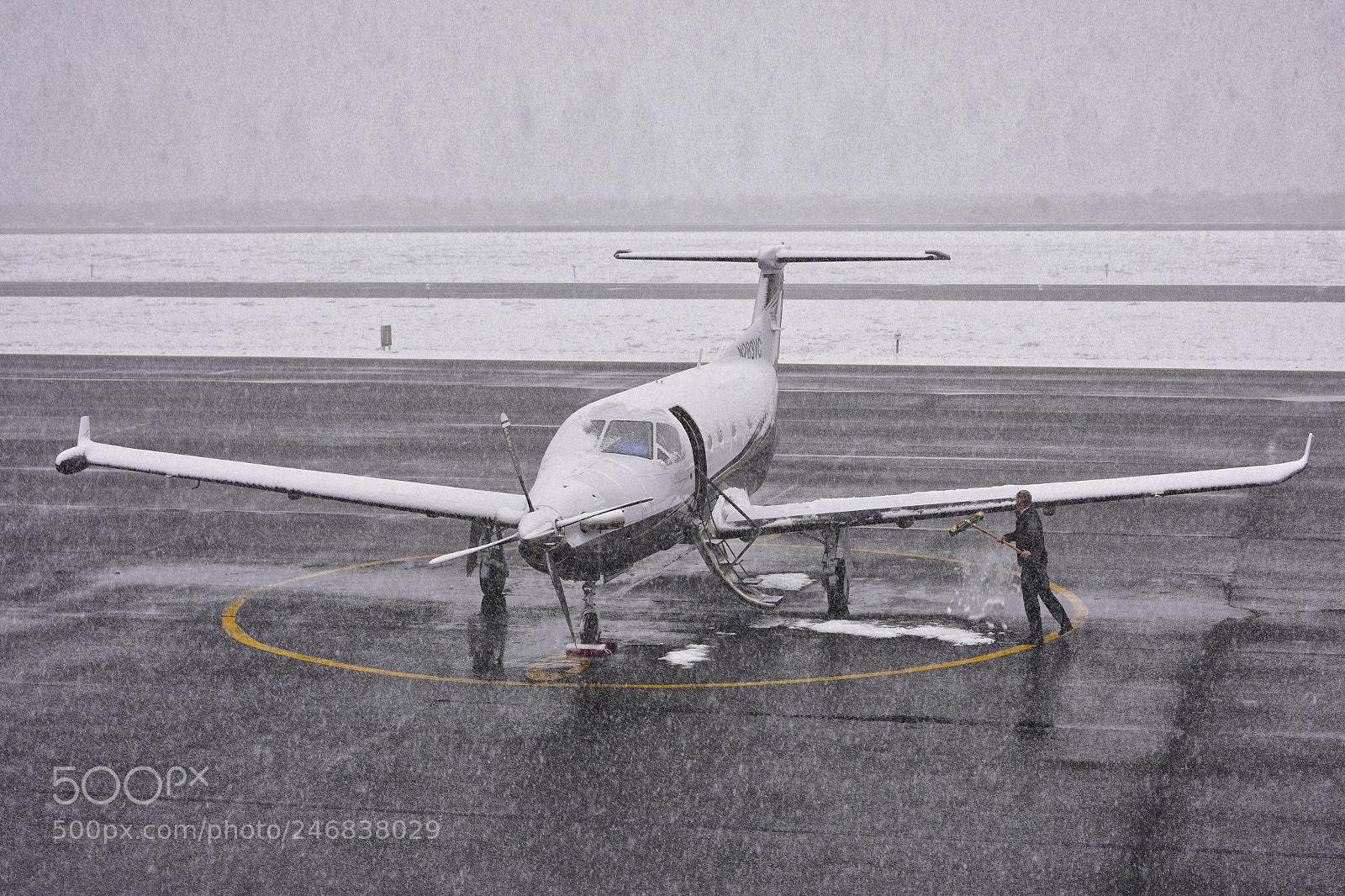 Sony a7R III sample photo. 2005 pilatus pc-12 n283vc photography