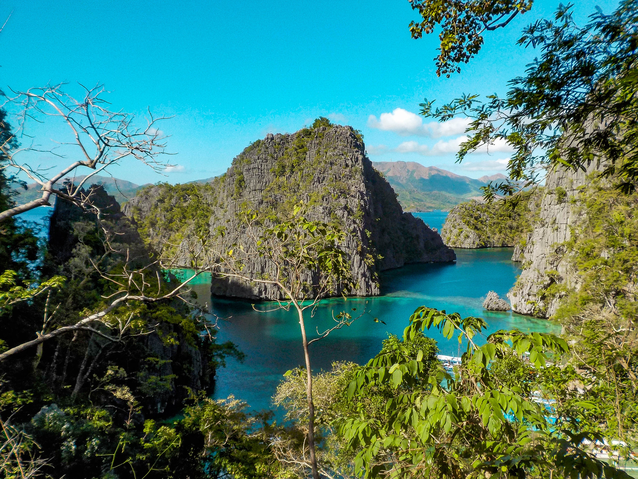 Nikon Coolpix S33 sample photo. Kayangan lake, coron photography