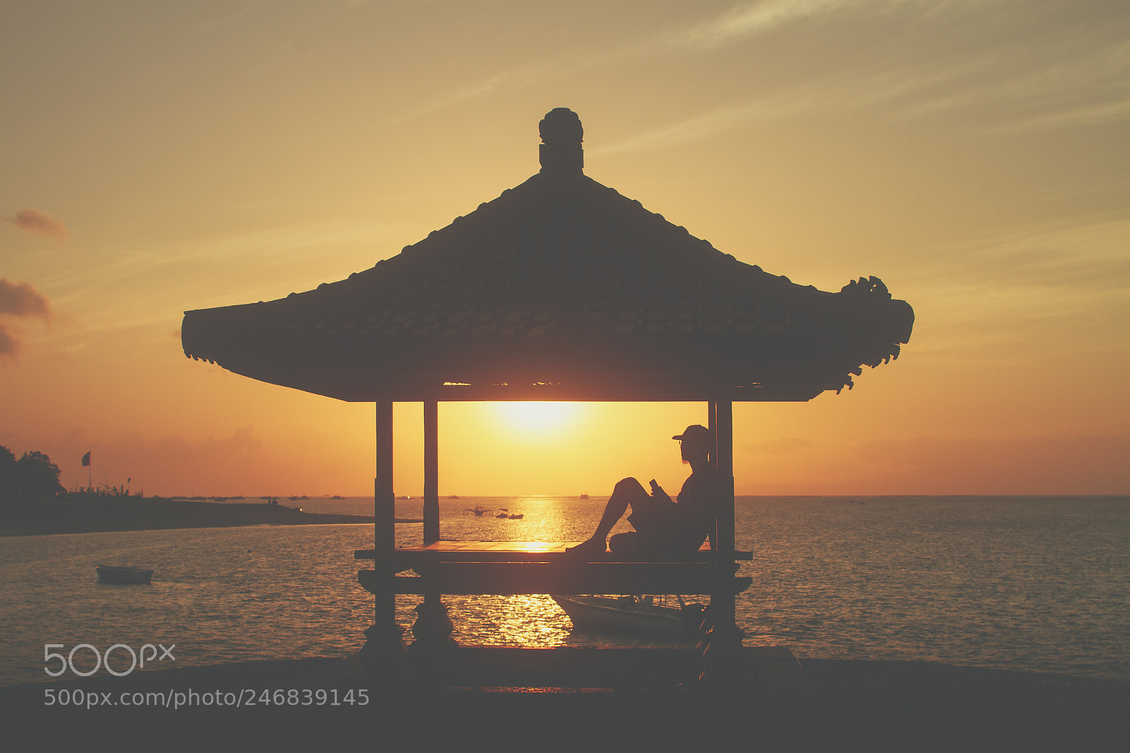 Canon EOS 7D sample photo. Sunrise silhouette photography