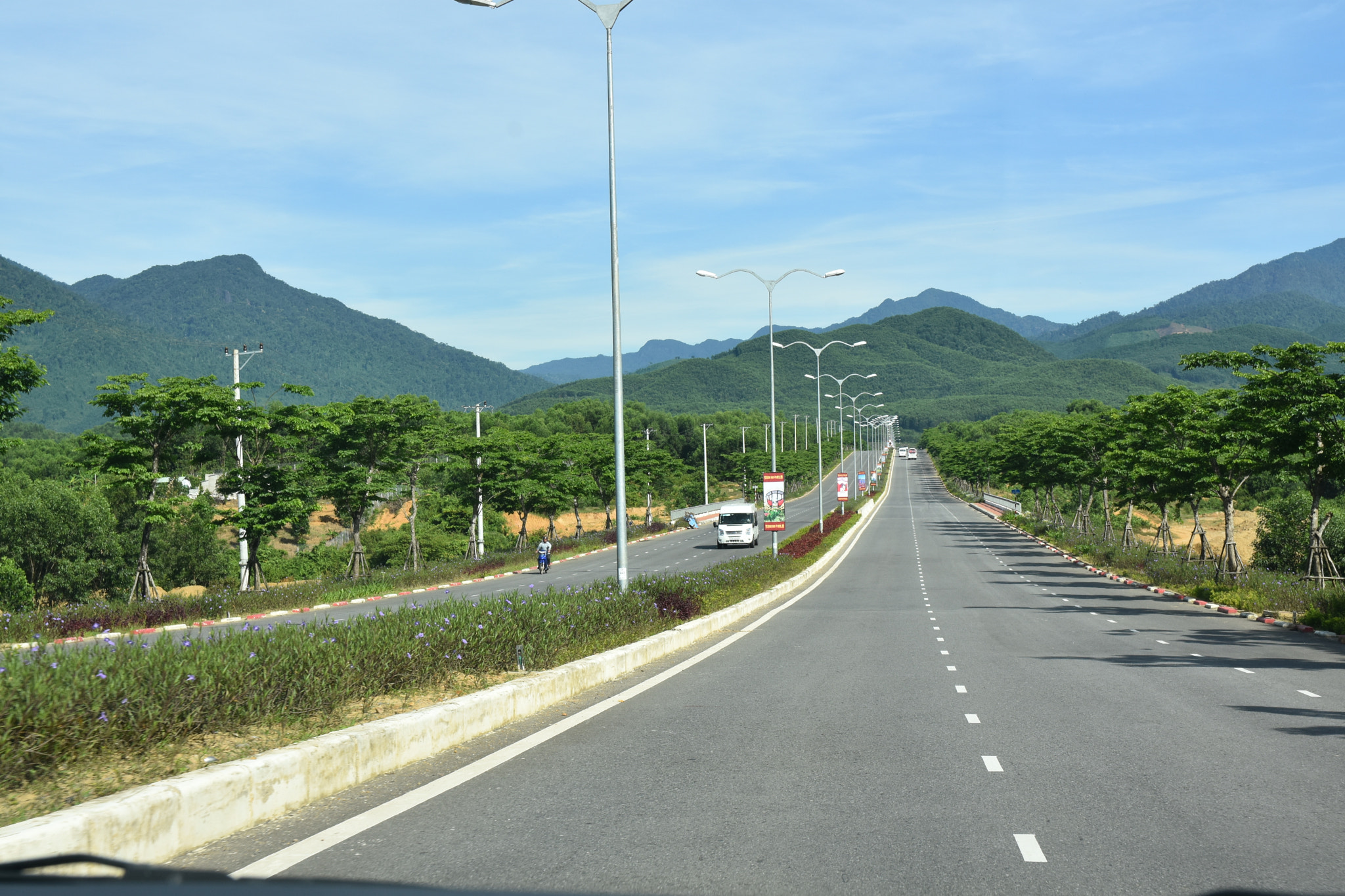 Sigma 17-50mm F2.8 EX DC OS HSM sample photo. Dsc photography