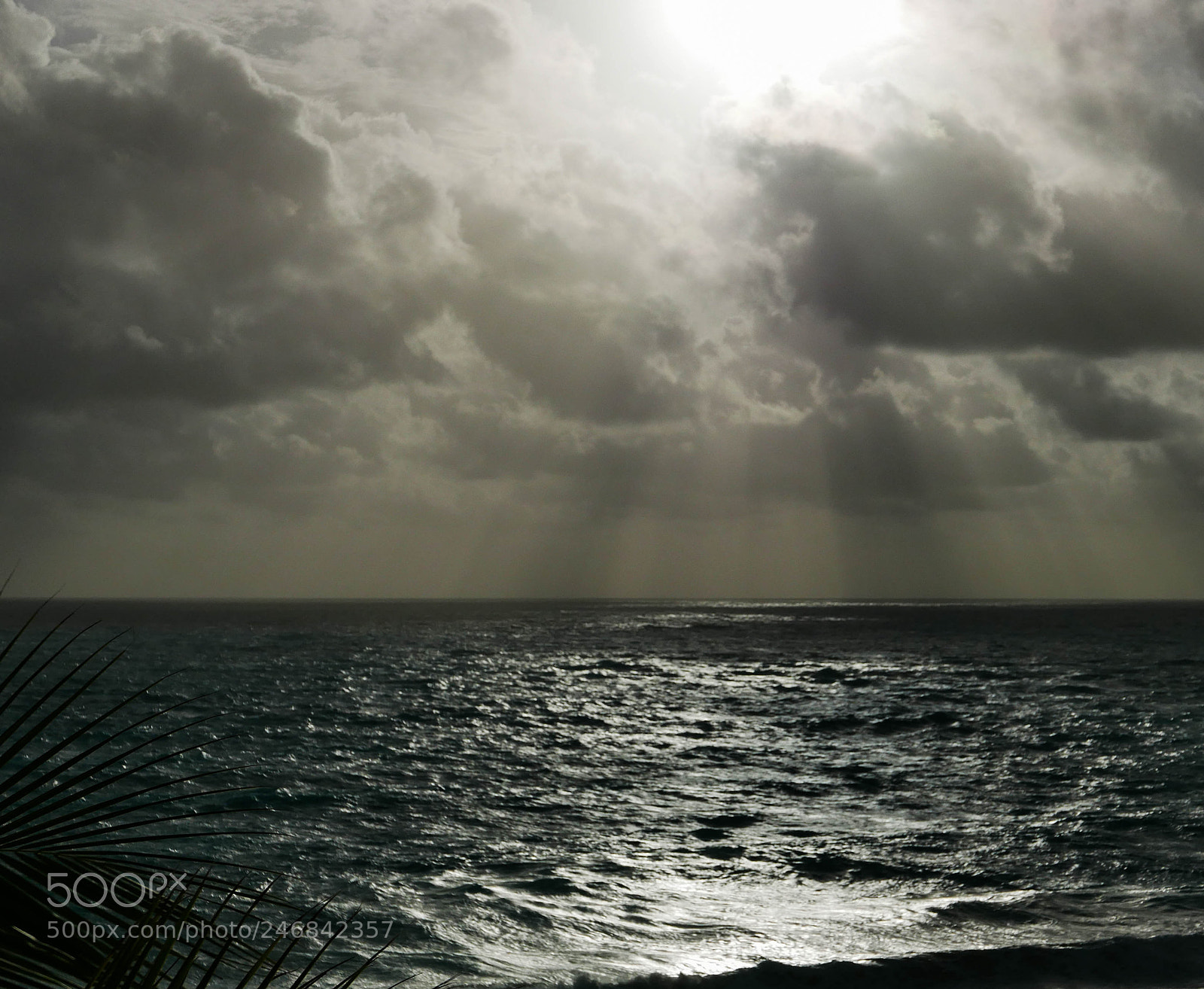 Panasonic Lumix DMC-LX100 sample photo. Sun and storm photography